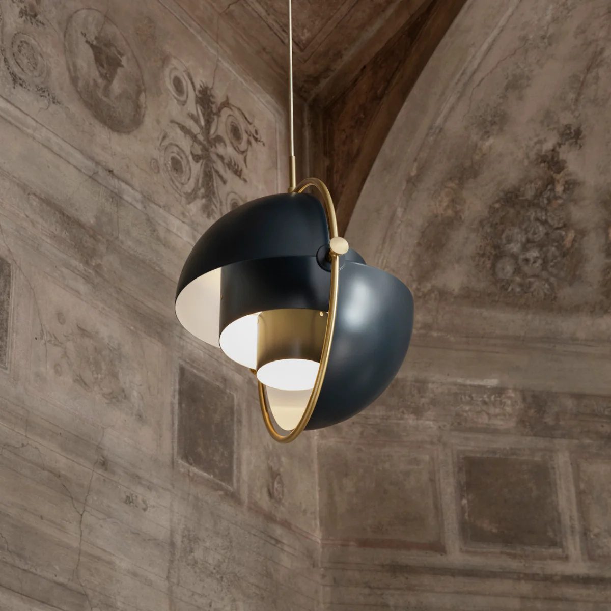 modern-adjustable-ball-pendant-light-with-rotating-metal-hemisphere-shade