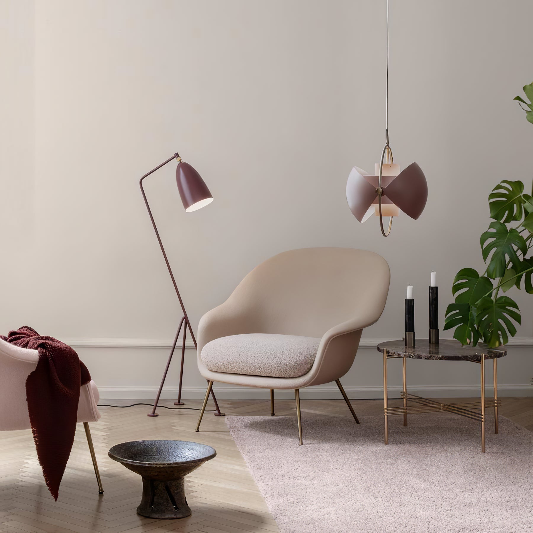 Modern Adjustable Deformed Ball Pendant Light with Multi Lite Shade Design for Dining Room