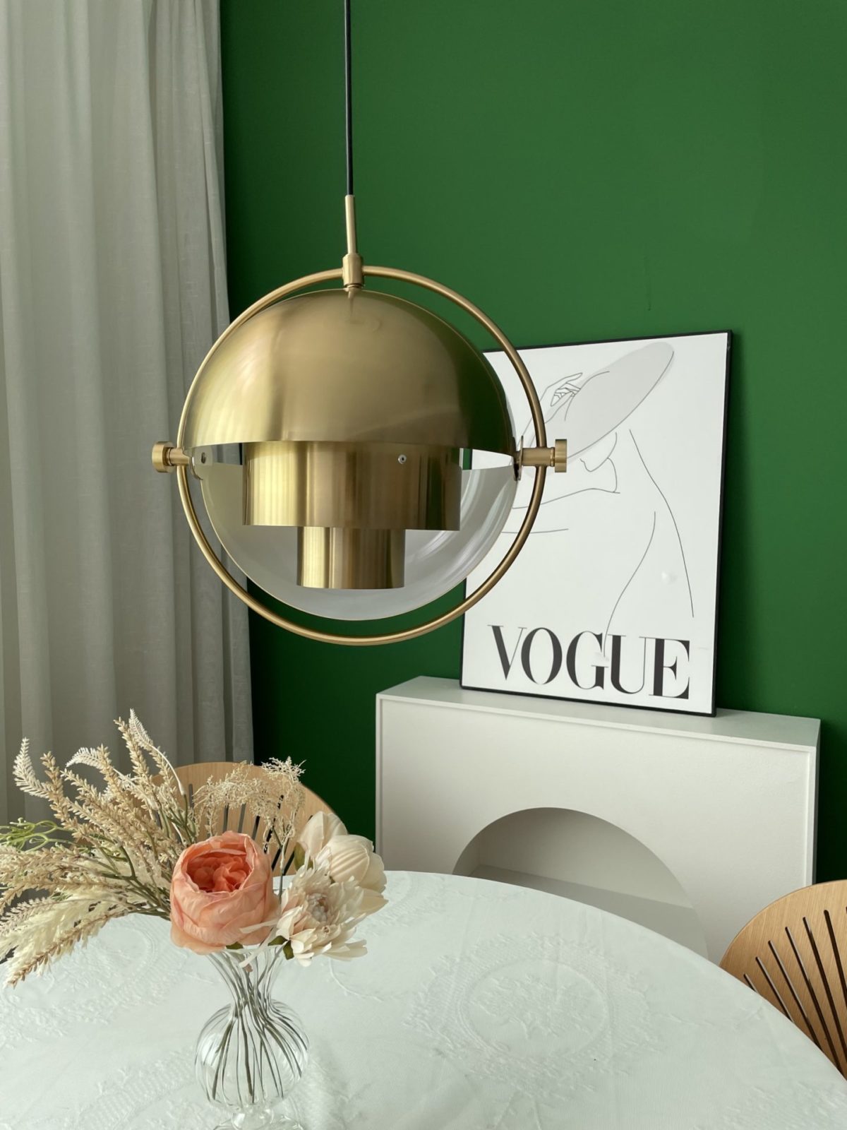 modern-adjustable-ball-pendant-light-with-rotating-metal-hemisphere-shade