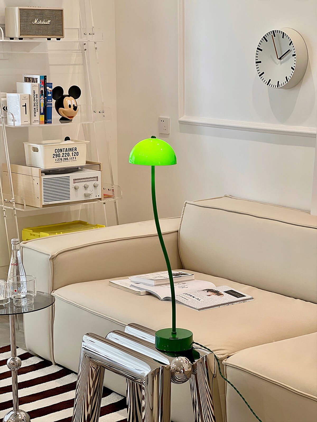 modern-mung-bean-sprout-banker-style-table-lamp-with-green-glass-shade