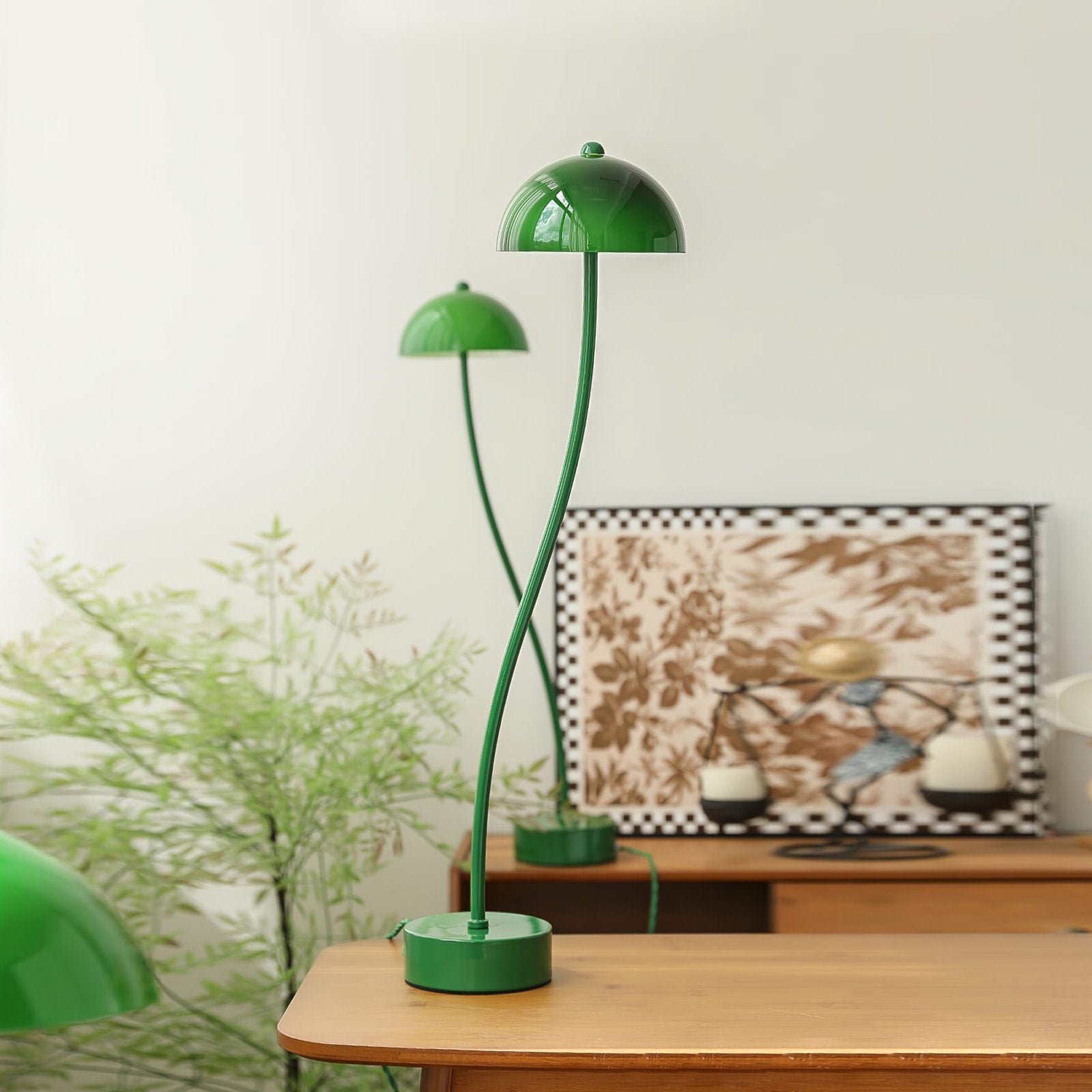 modern-mung-bean-sprout-banker-style-table-lamp-with-green-glass-shade