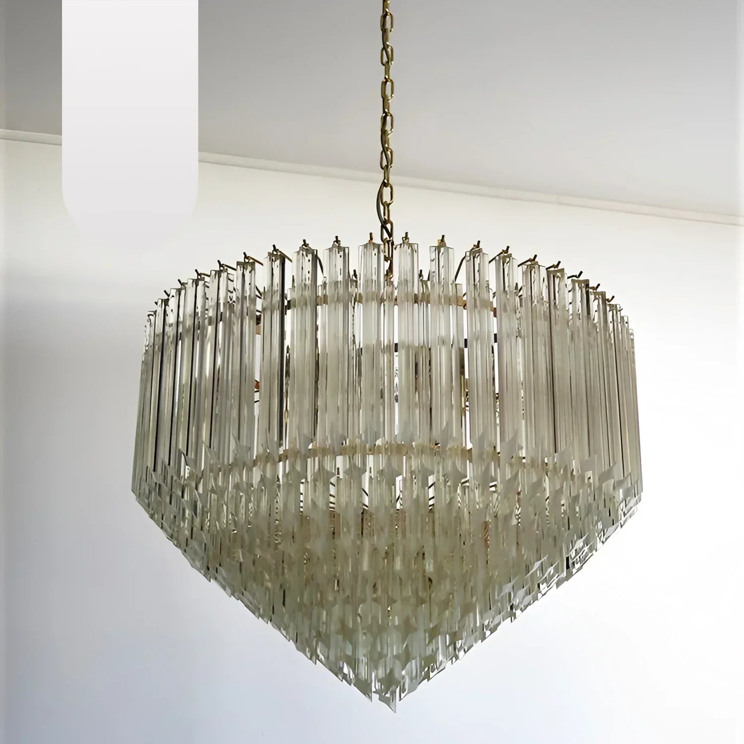 elegant-murano-style-quadriedri-prism-glass-chandelier-for-luxury-home-decor