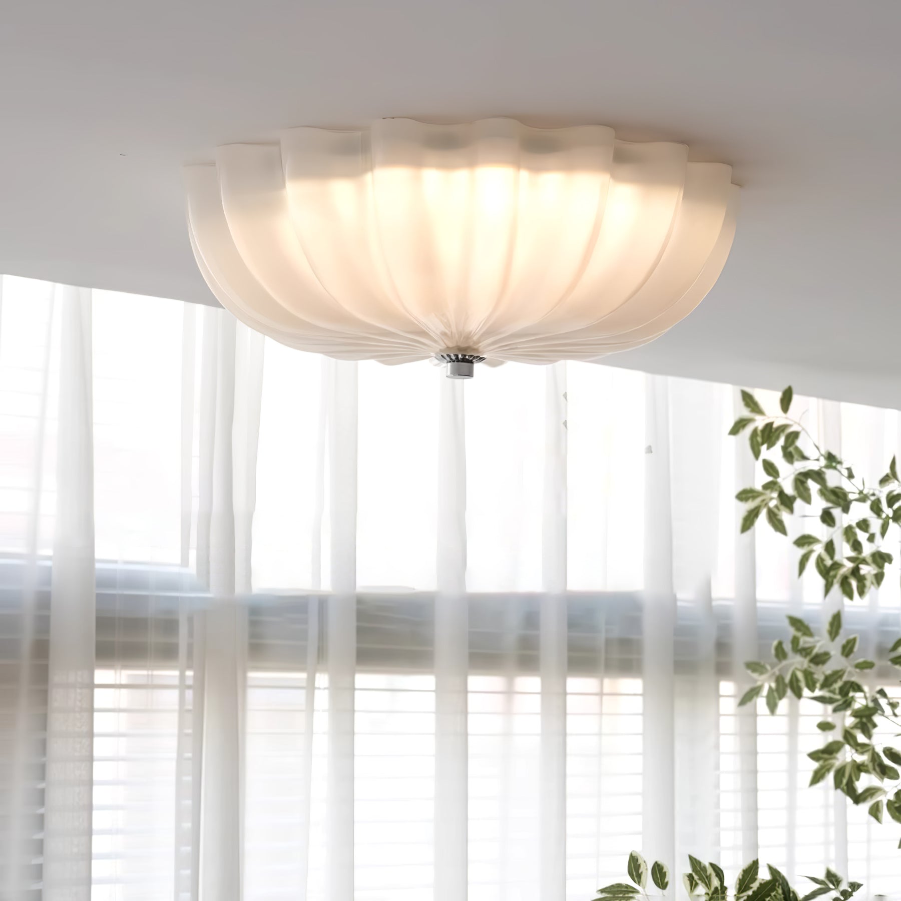 modern-italian-style-murano-glass-flush-mount-ceiling-light-with-integrated-led