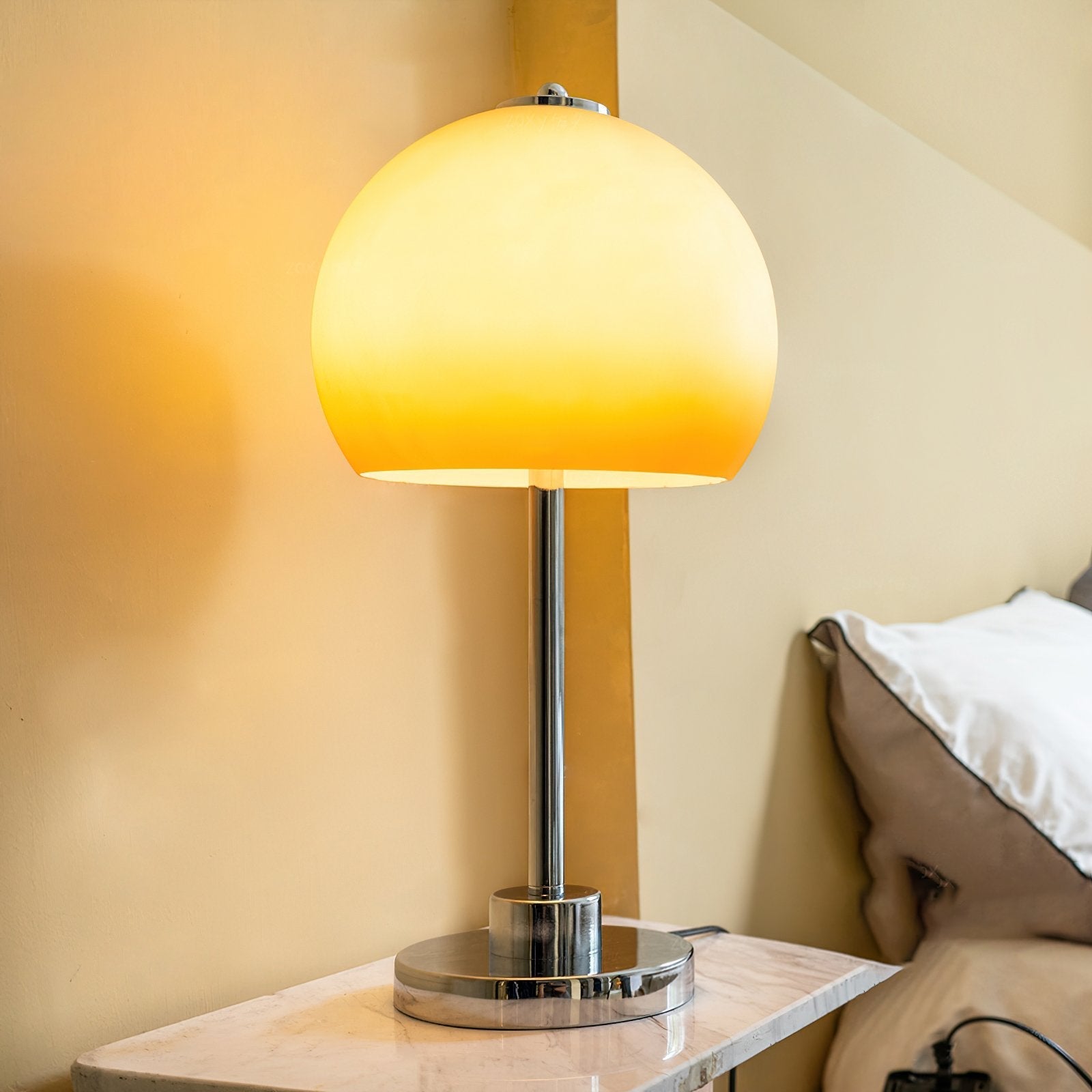 retro-gradient-yellow-glass-mushroom-table-lamp-with-chrome-finish-for-bedroom-and-living-room