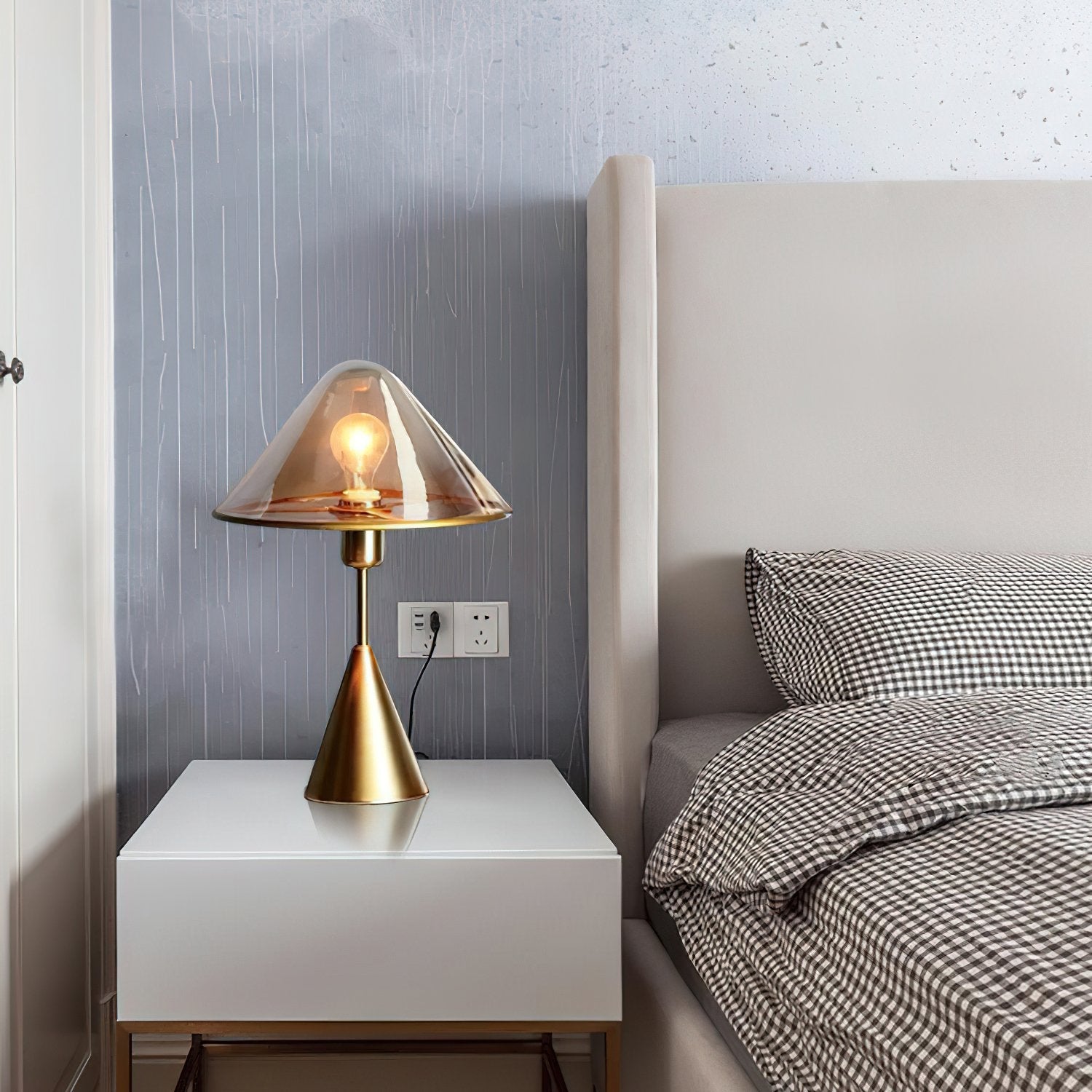 mid-century-modern-mushroom-table-lamp-gold-brass-glass-desk-lighting-for-bedroom-and-living-room