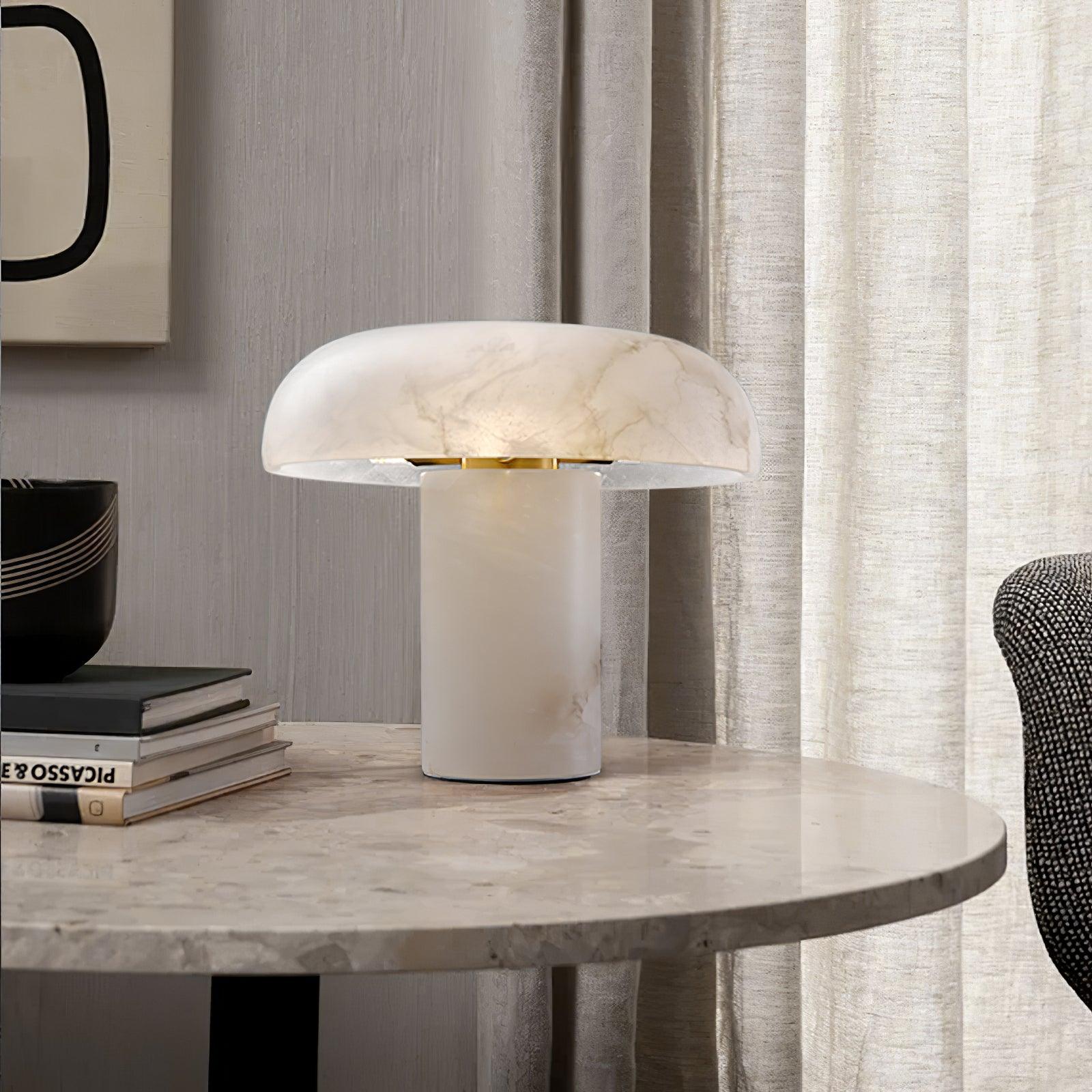 Modern Mushroom Alabaster Table Lamp Elegant Bedside Light with Brass Details for Living Room