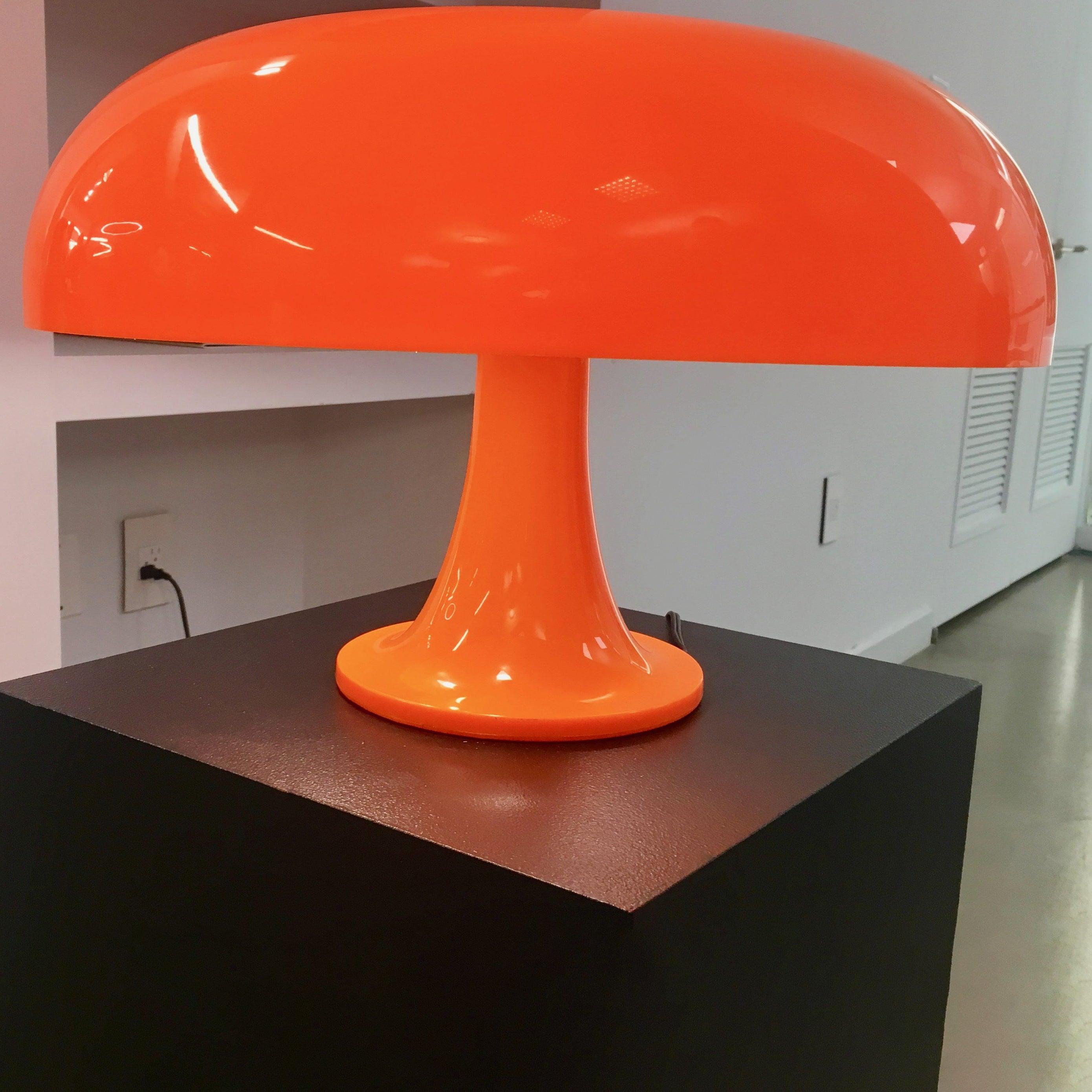 Vintage Style Mid Century Mushroom Desk Lamp for Bedroom and Office Task Lighting