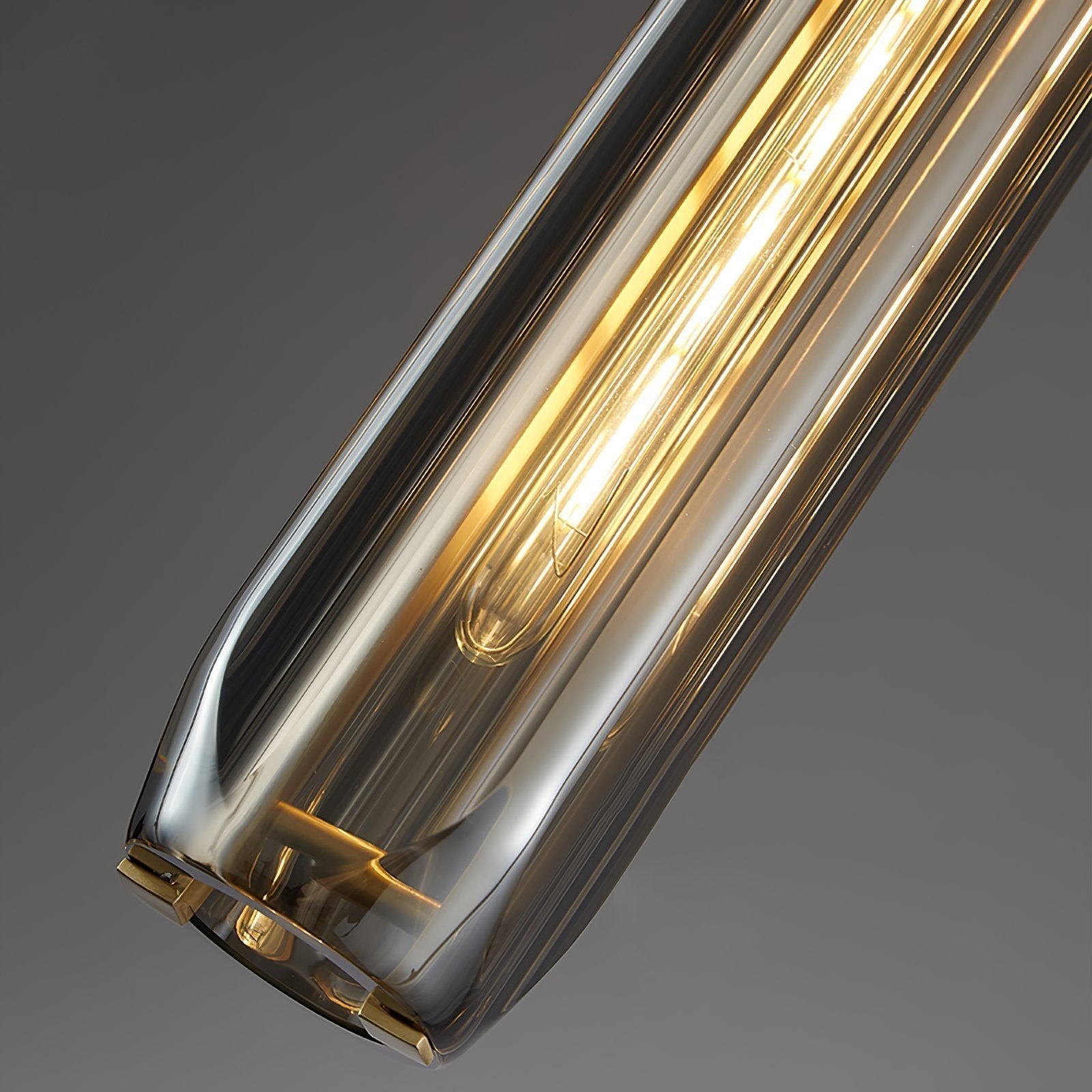 modern-fluted-glass-pendant-lighting-with-brass-finish-for-luxury-kitchen-and-dining-spaces