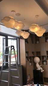 modern-white-cloud-shaped-pendant-light-minimalist-floating-led-ceiling-lamp-for-living-room