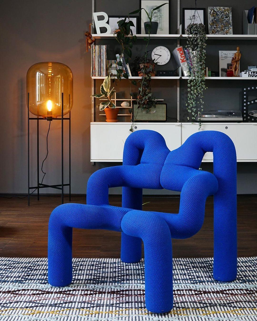 Modern Oda Hand Blown Glass Floor Lamp with Metal Base for Contemporary Home Decor