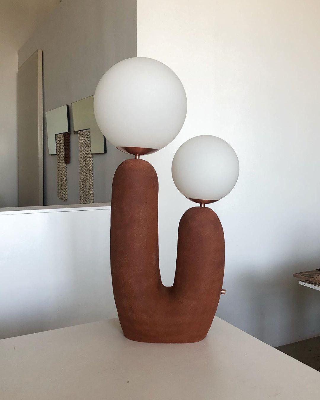 Modern Geometric Resin and Glass Table Lamp with Contemporary Sculptural Design