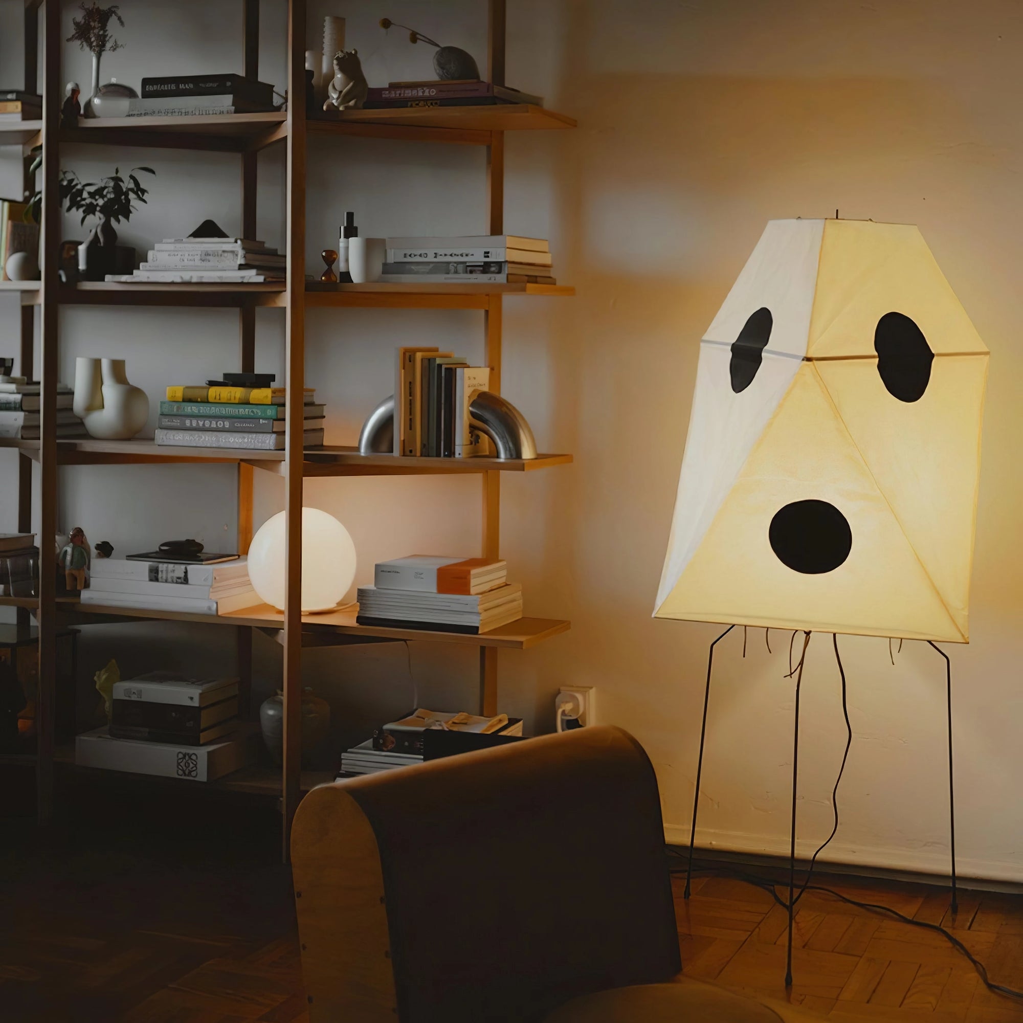 Modern Rice Paper Origami Lantern Floor Lamp Geometric Standing Light for Living Room and Bedroom