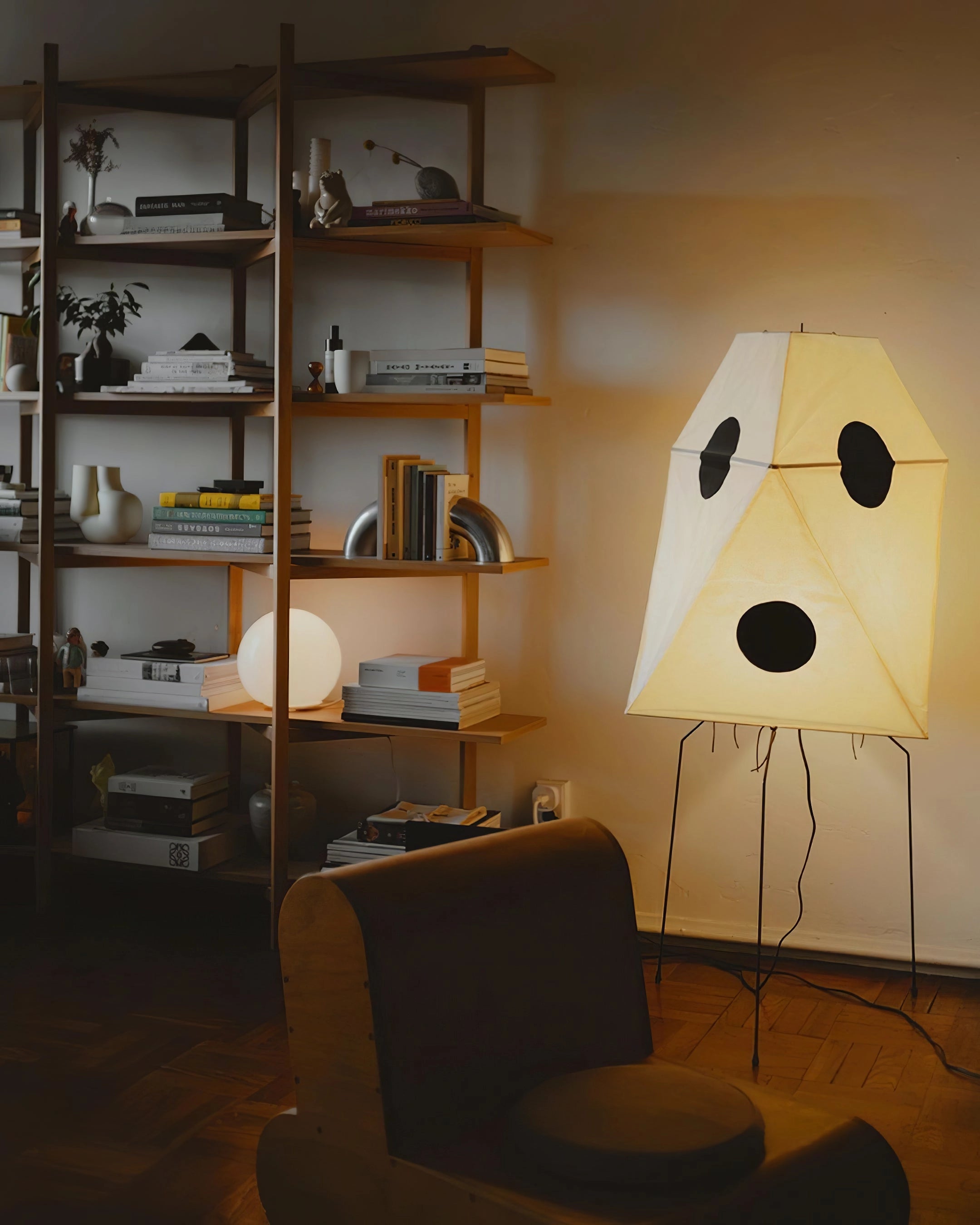 Modern Rice Paper Origami Lantern Floor Lamp Geometric Standing Light for Living Room and Bedroom