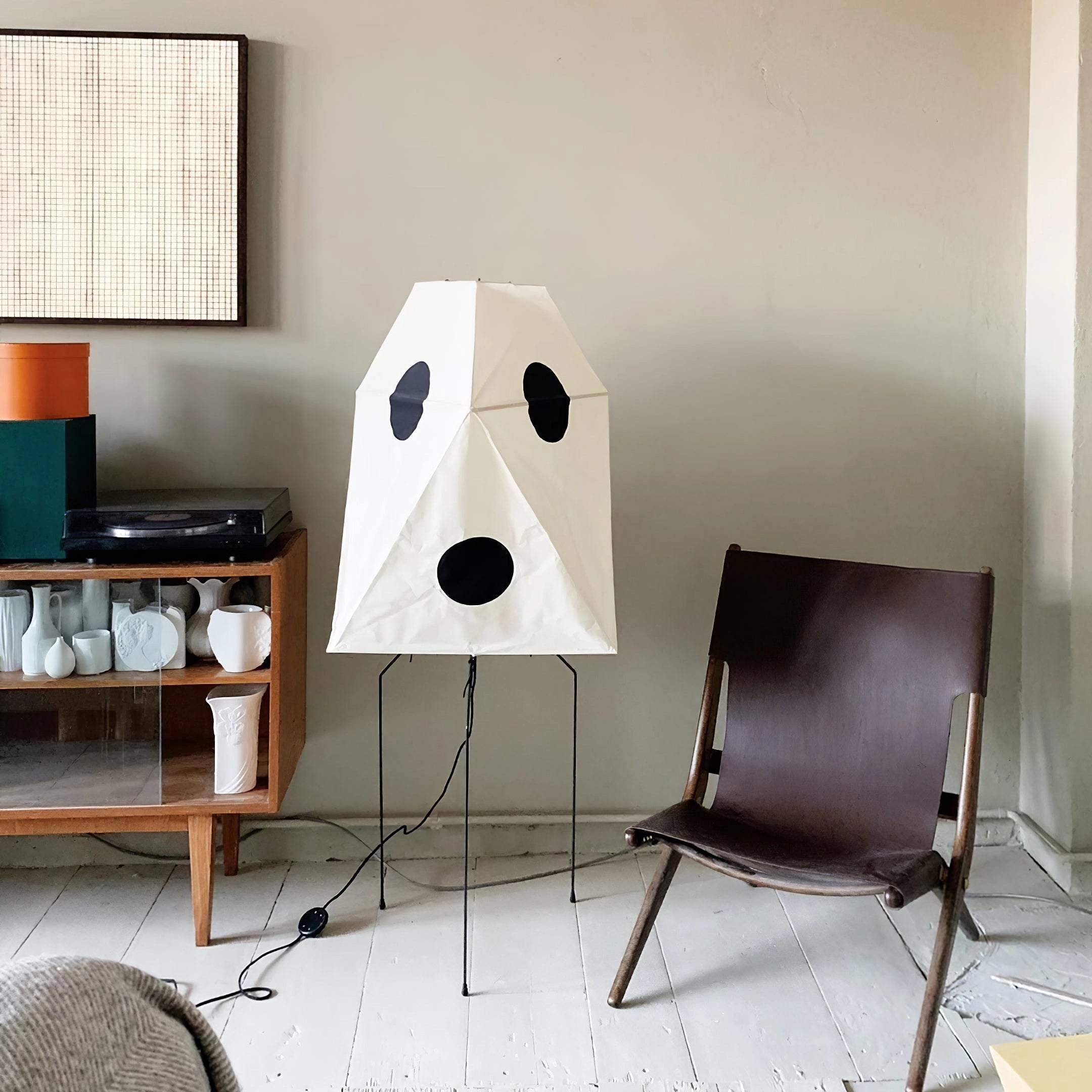 Modern Rice Paper Origami Lantern Floor Lamp Geometric Standing Light for Living Room and Bedroom