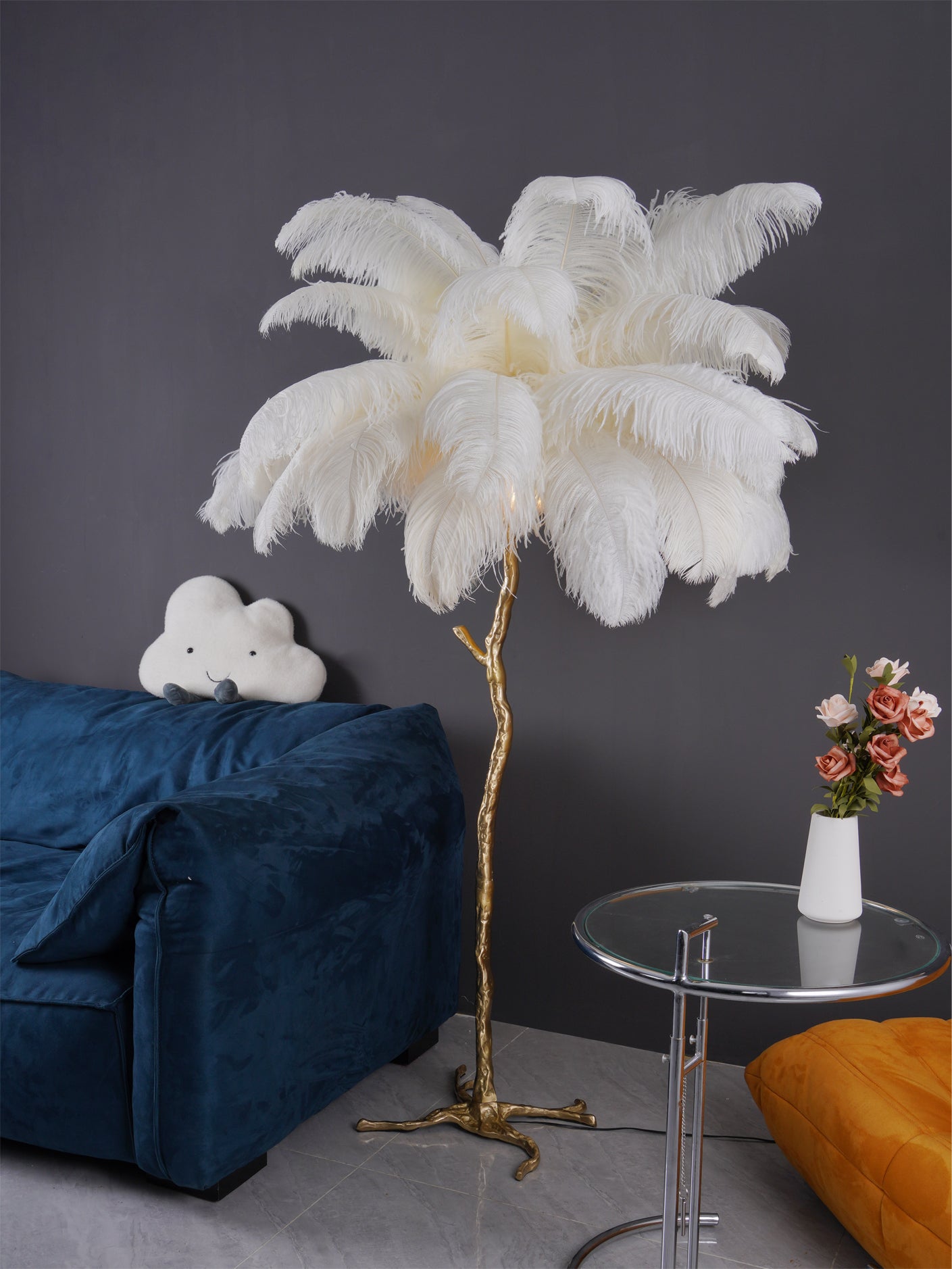 Luxurious Ostrich Feather Floor Lamp with Polished Brass Base Elegant Gold Standing Light for Living Room
