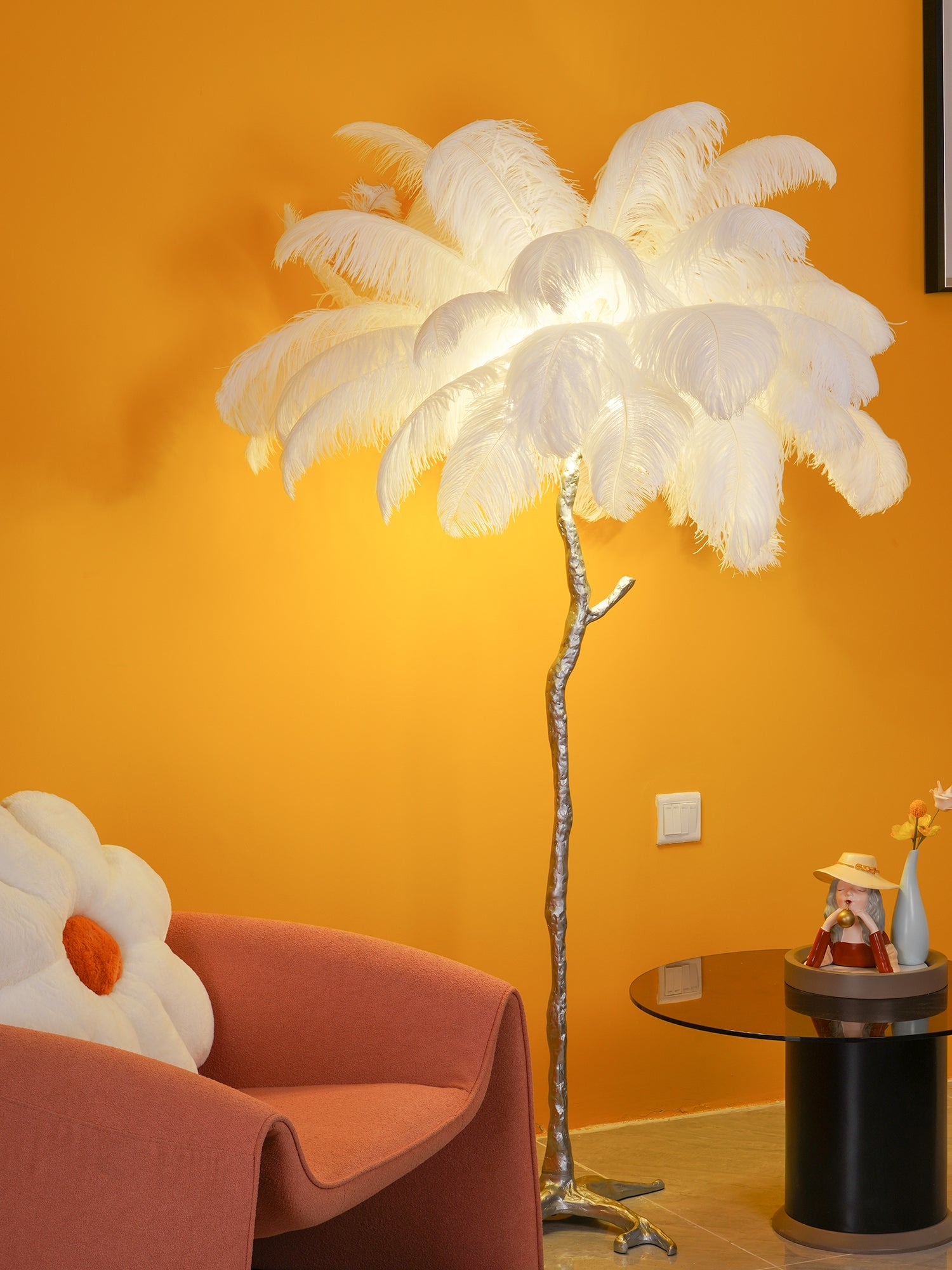 Luxurious Ostrich Feather Floor Lamp with Polished Brass Base Elegant Gold Standing Light for Living Room
