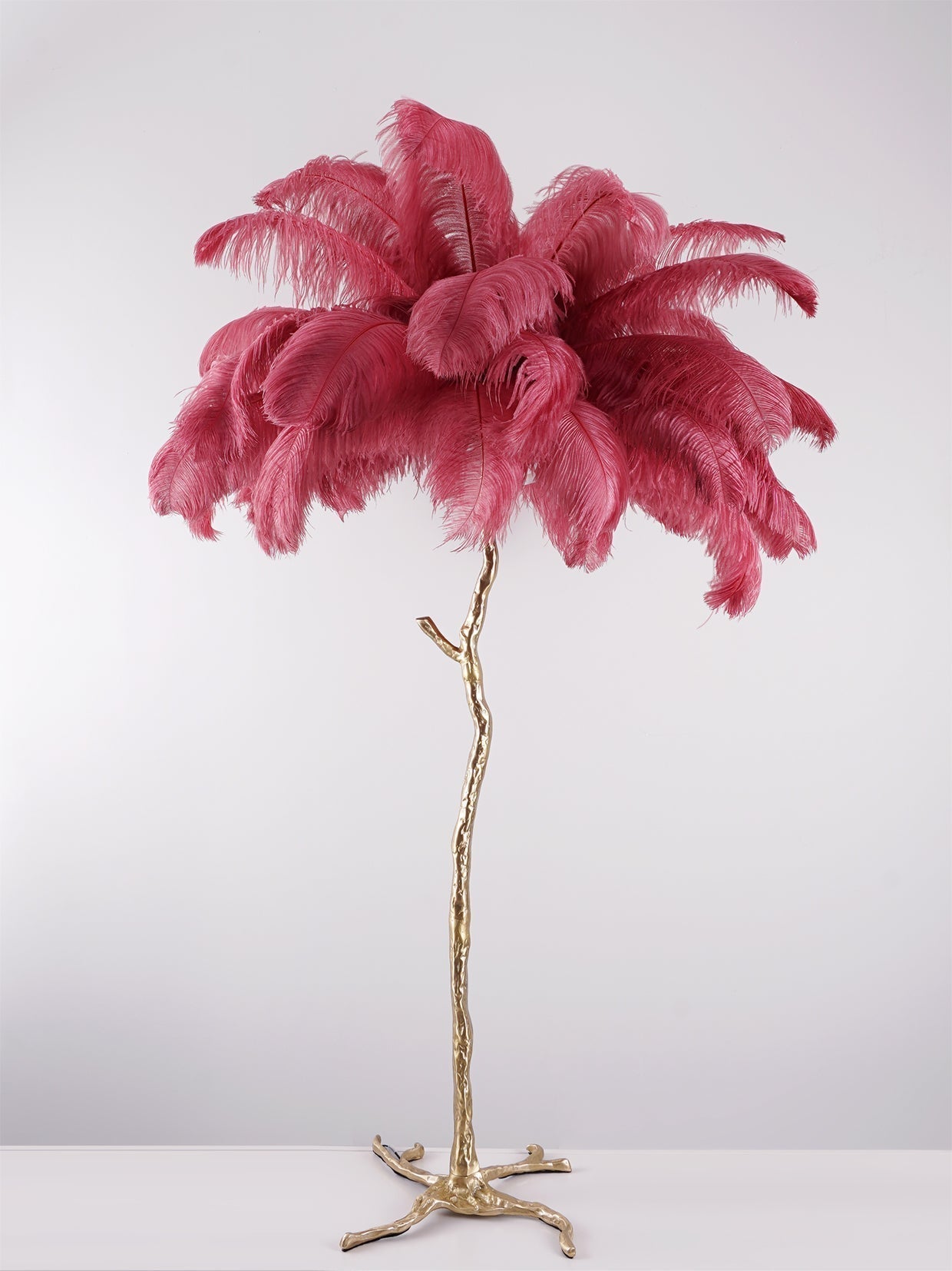 Luxurious Ostrich Feather Floor Lamp with Polished Brass Base Elegant Gold Standing Light for Living Room