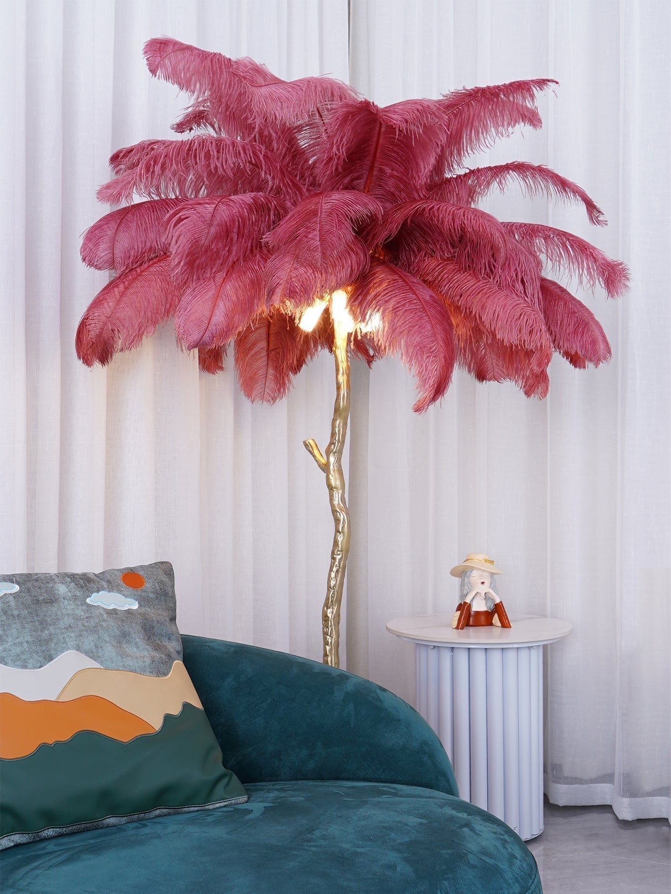 Luxurious Ostrich Feather Floor Lamp with Polished Brass Base Elegant Gold Standing Light for Living Room