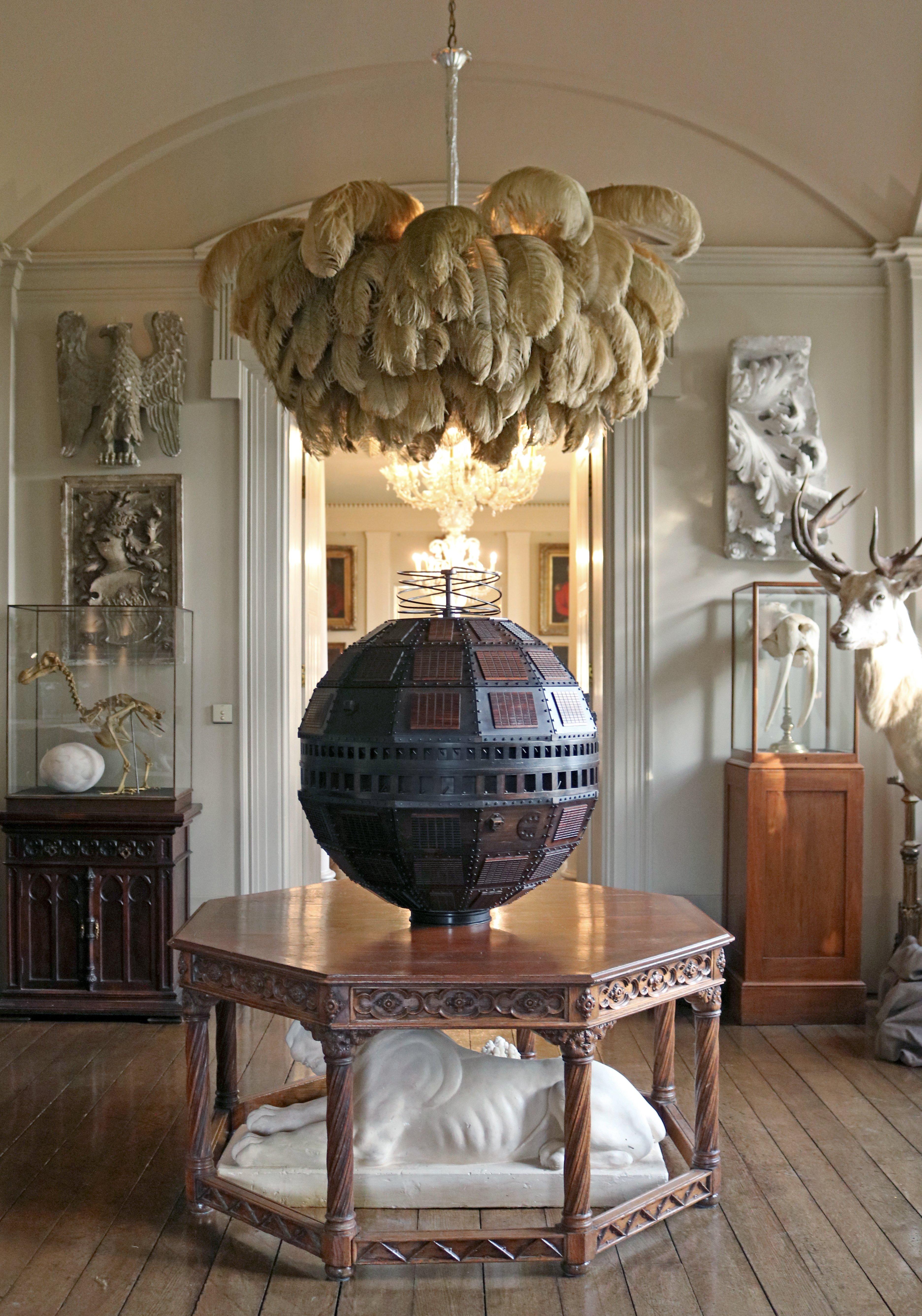 Natural Ostrich Feather Gasolier Chandelier with Polished Brass Frame for Luxury Interiors