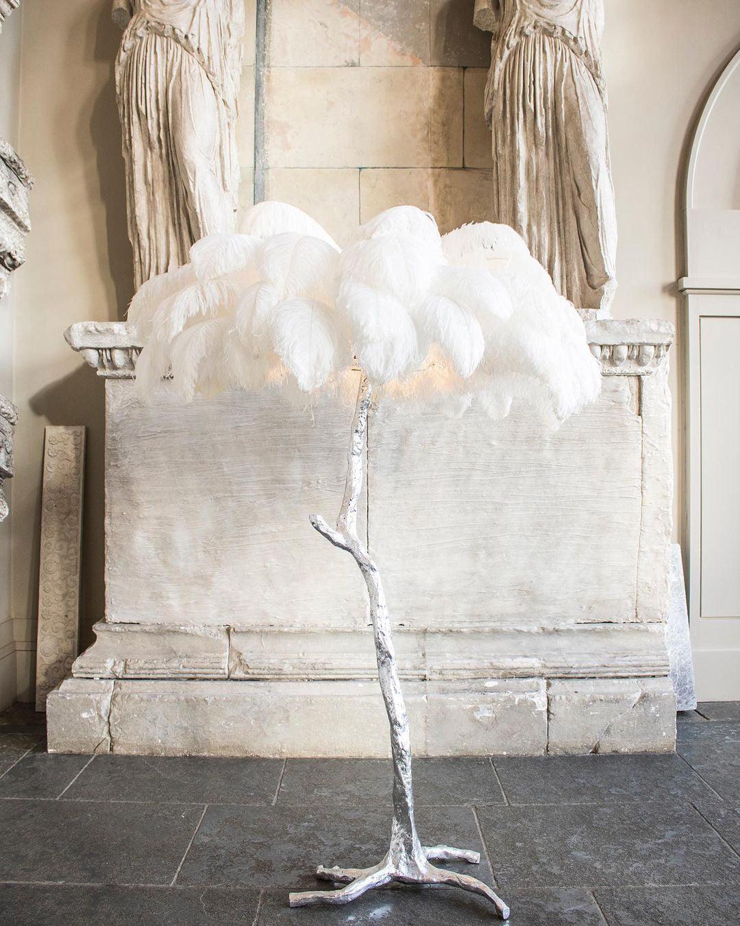 Luxurious Ostrich Feather Floor Lamp with Polished Brass Base Elegant Gold Standing Light for Living Room