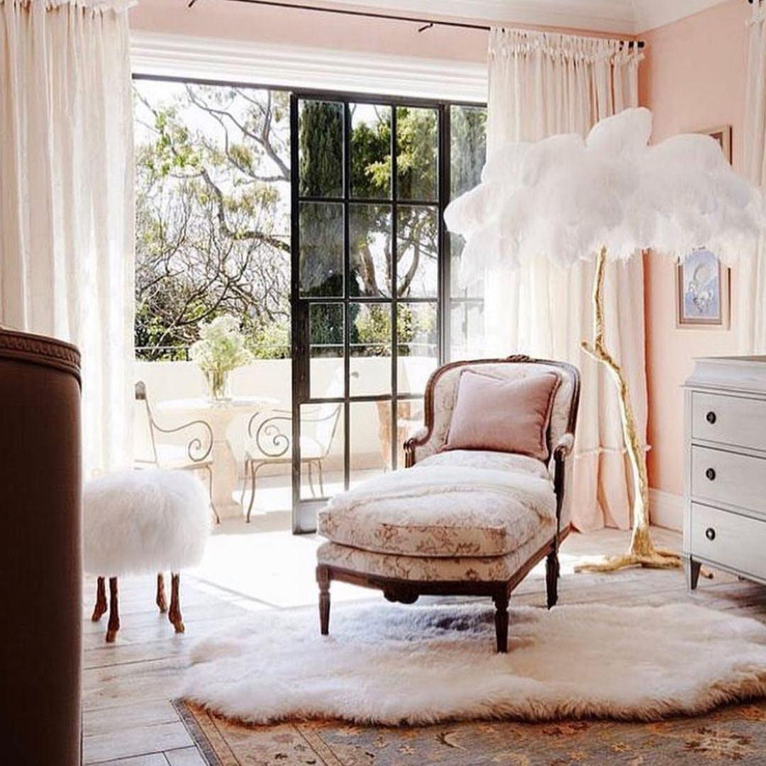 Luxurious Ostrich Feather Floor Lamp with Polished Brass Base Elegant Gold Standing Light for Living Room