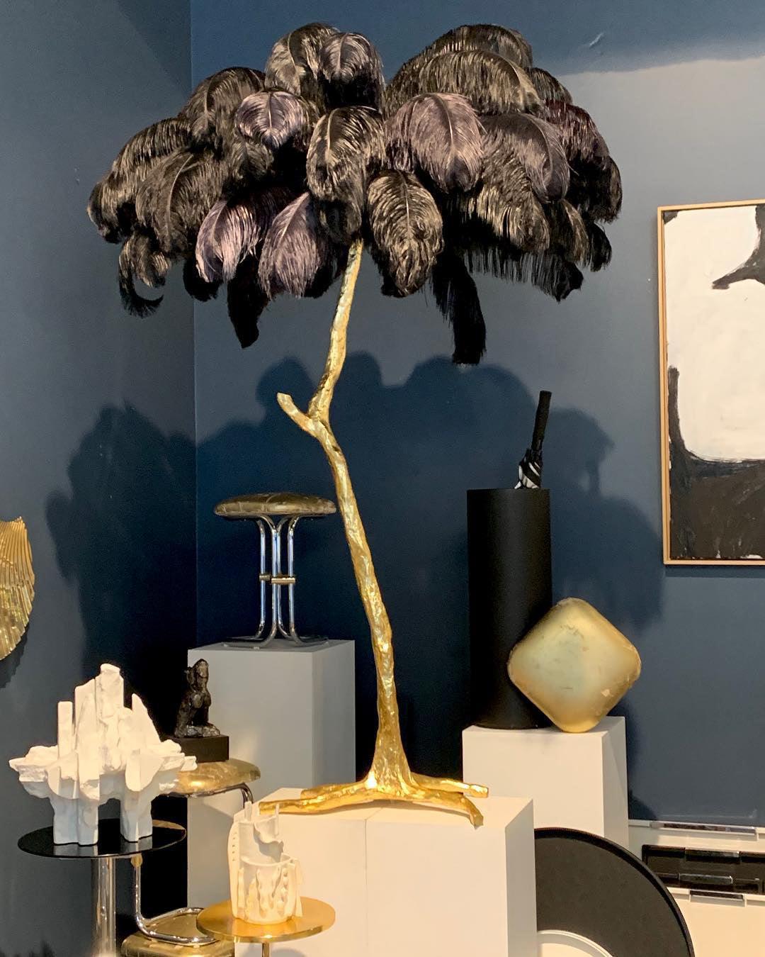 Luxurious Ostrich Feather Floor Lamp with Polished Brass Base Elegant Gold Standing Light for Living Room