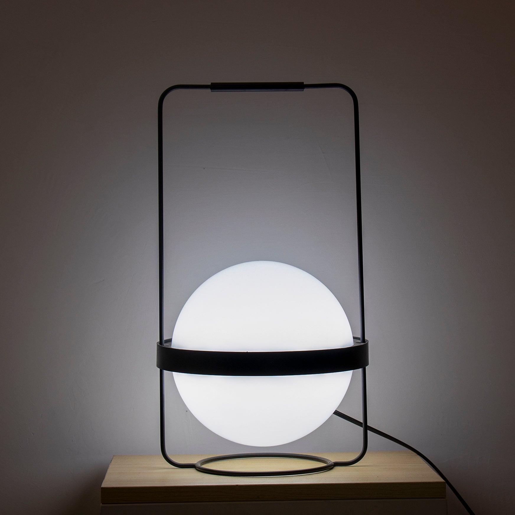 Modern Minimalist LED Table Lamp with Spherical Acrylic Diffuser for Bedside and Office