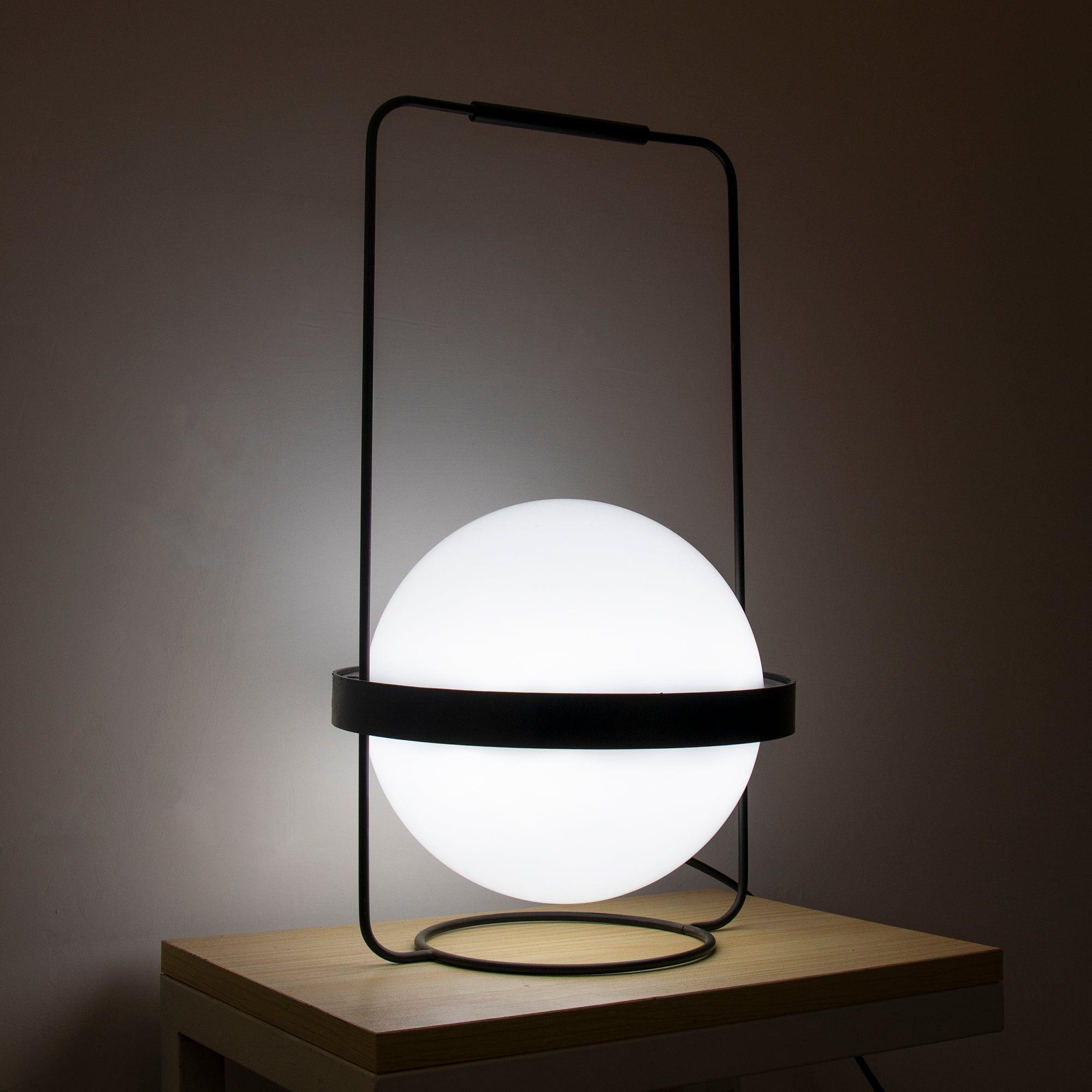 Modern Minimalist LED Table Lamp with Spherical Acrylic Diffuser for Bedside and Office