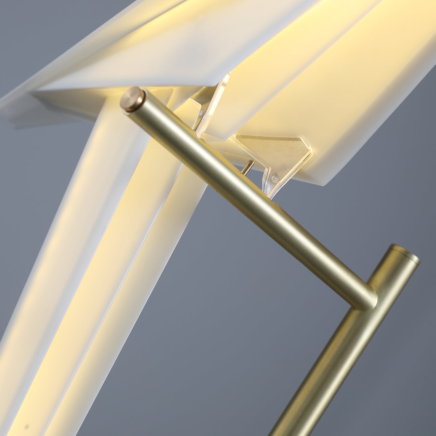Modern Origami Bird LED Table Lamp Creative Paper Crane Nightstand Light