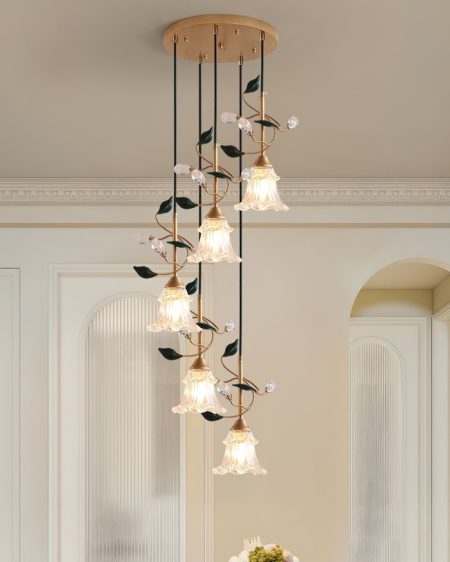 floral-glass-pendant-light-with-crystal-accents-and-pastoral-flower-design