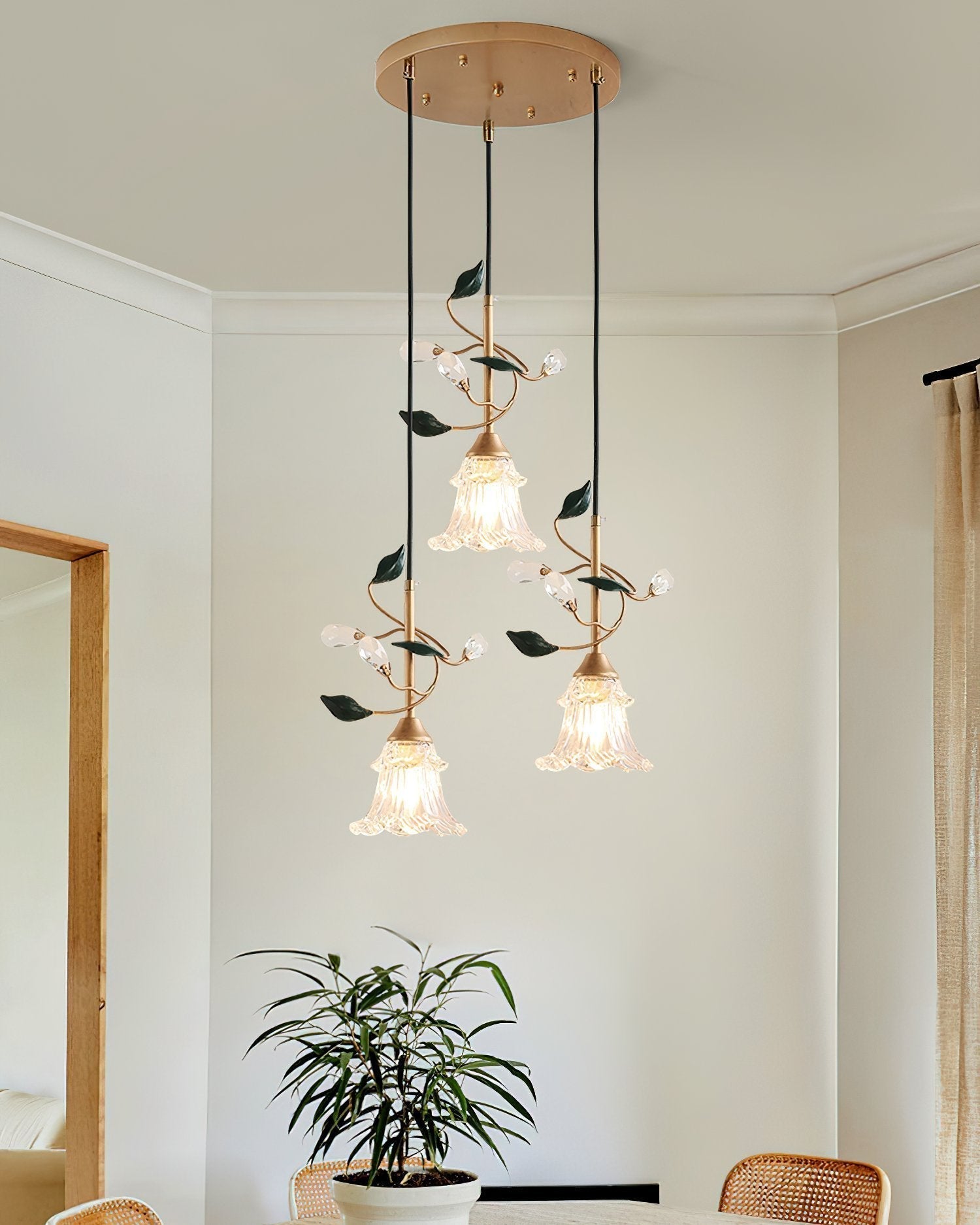 floral-glass-pendant-light-with-crystal-accents-and-pastoral-flower-design