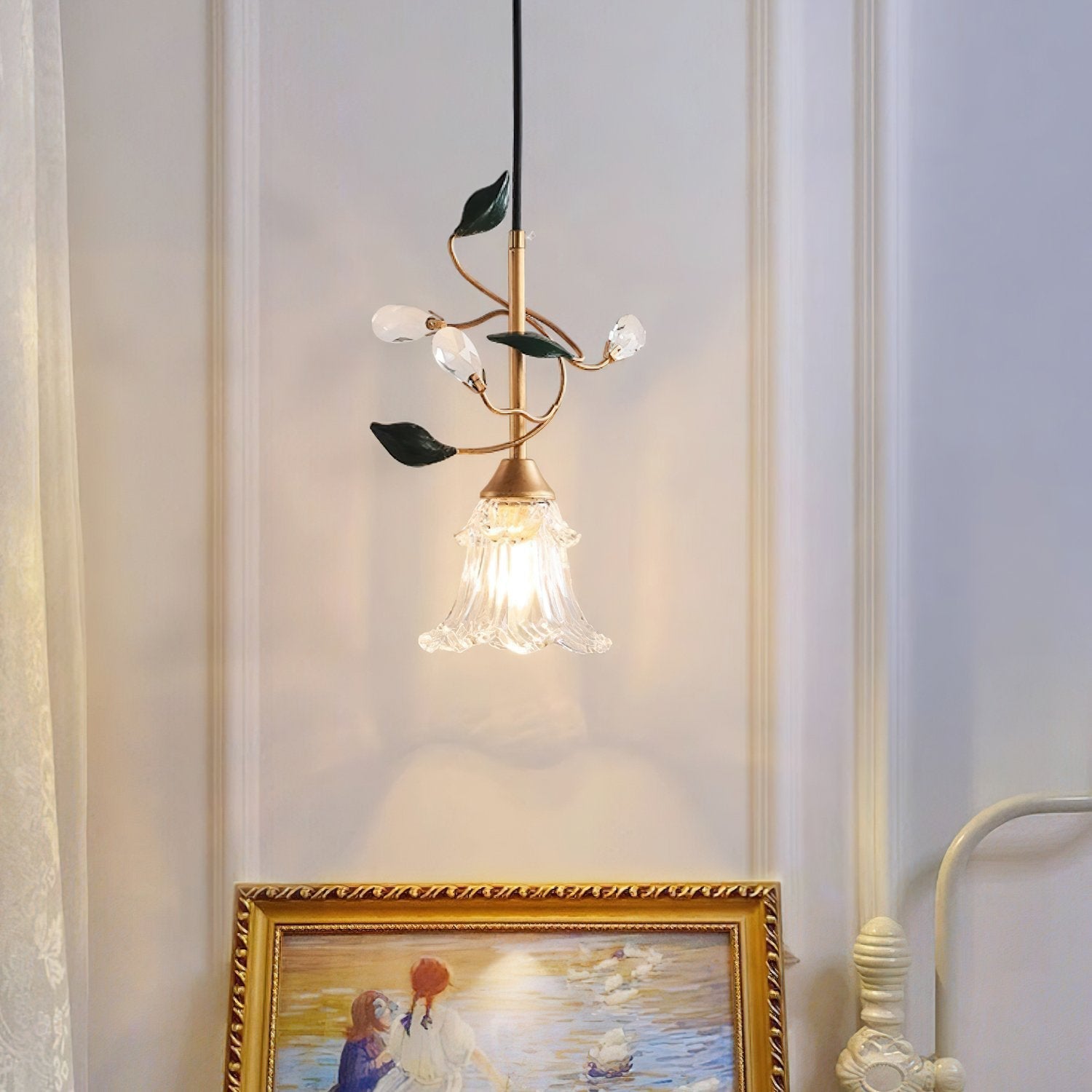 floral-glass-pendant-light-with-crystal-accents-and-pastoral-flower-design