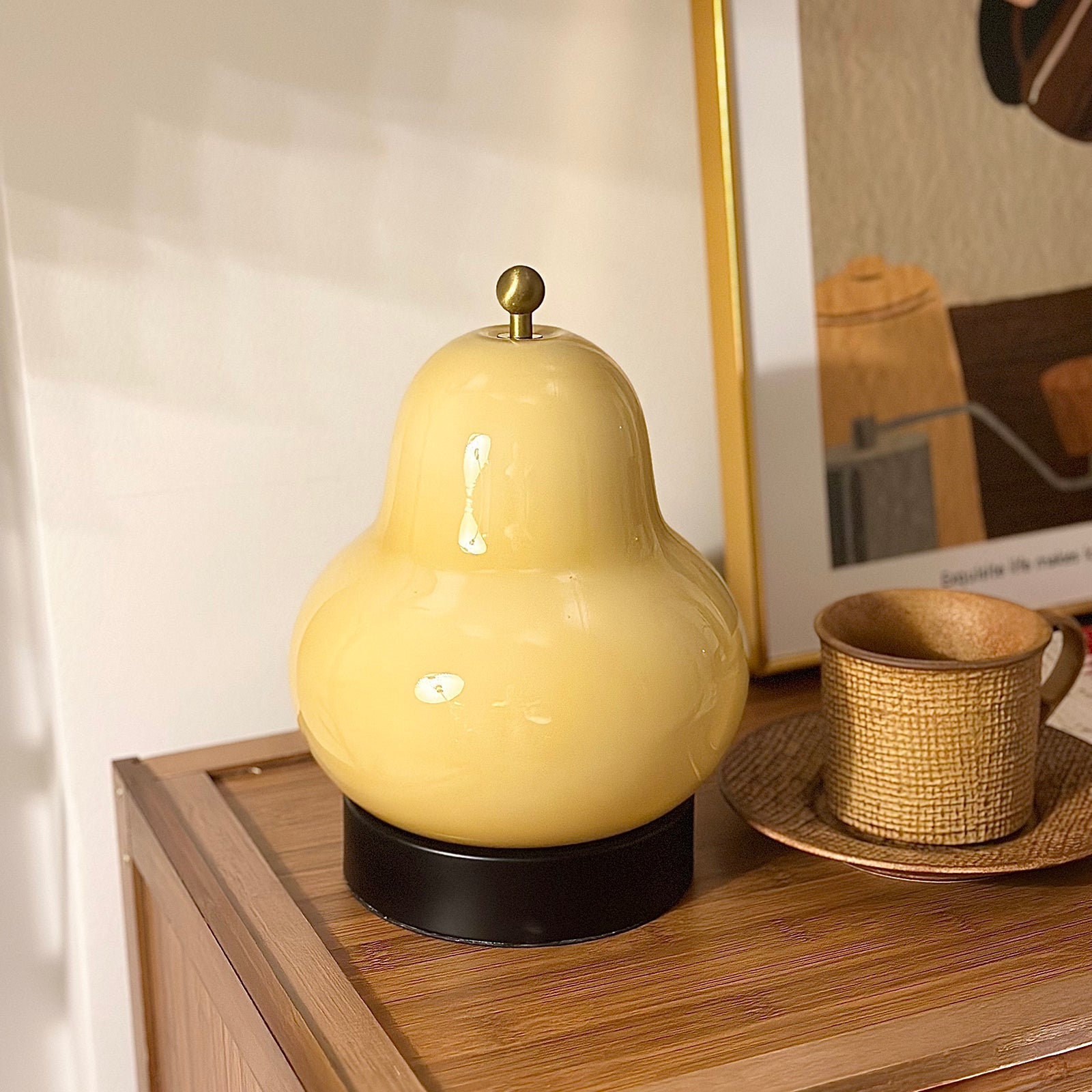 modern-pear-glass-table-lamp-rechargeable-led-bedside-light-with-touch-dimmer