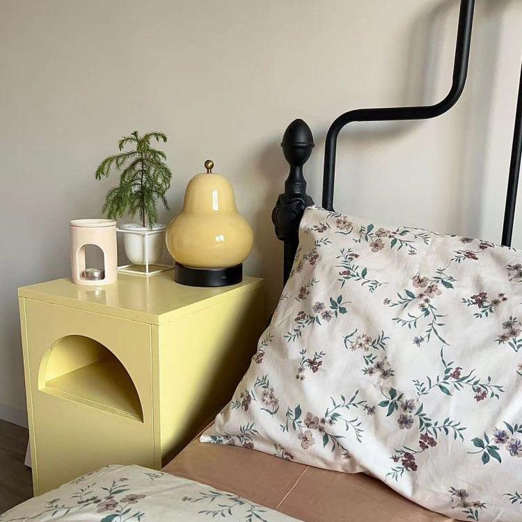 Vintage Inspired Pear Shaped Portable LED Table Lamp with Touch Dimming