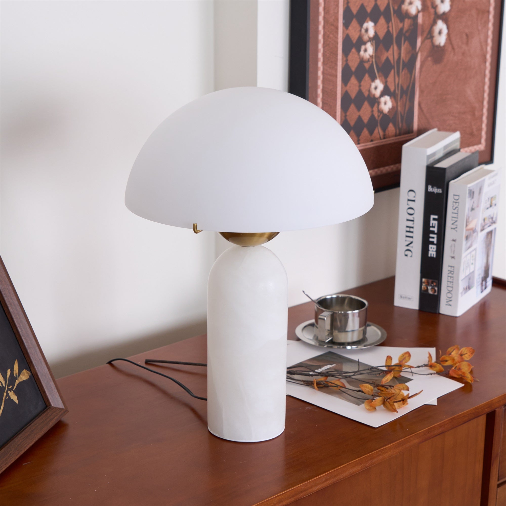 Modern Peono Alabaster Sphere Table Lamp Elegant Glass and Metal Nightstand Light