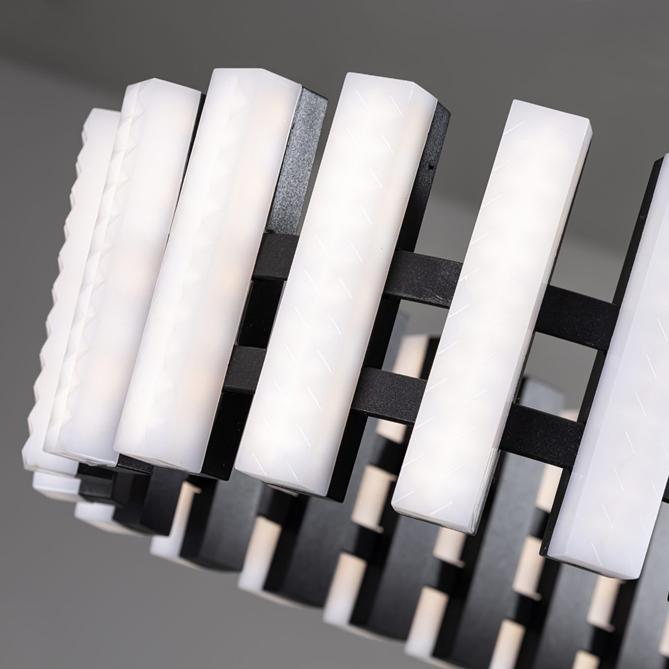 modern-black-piano-linear-led-chandelier-for-dining-room-table-and-restaurant