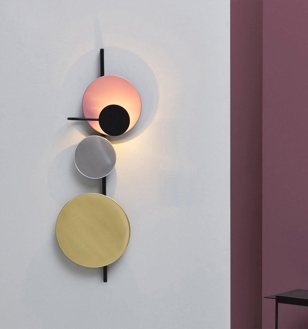 planet-ambient-led-wall-sconce-with-adjustable-metal-disks-for-modern-home-decor-and-indirect-lighting