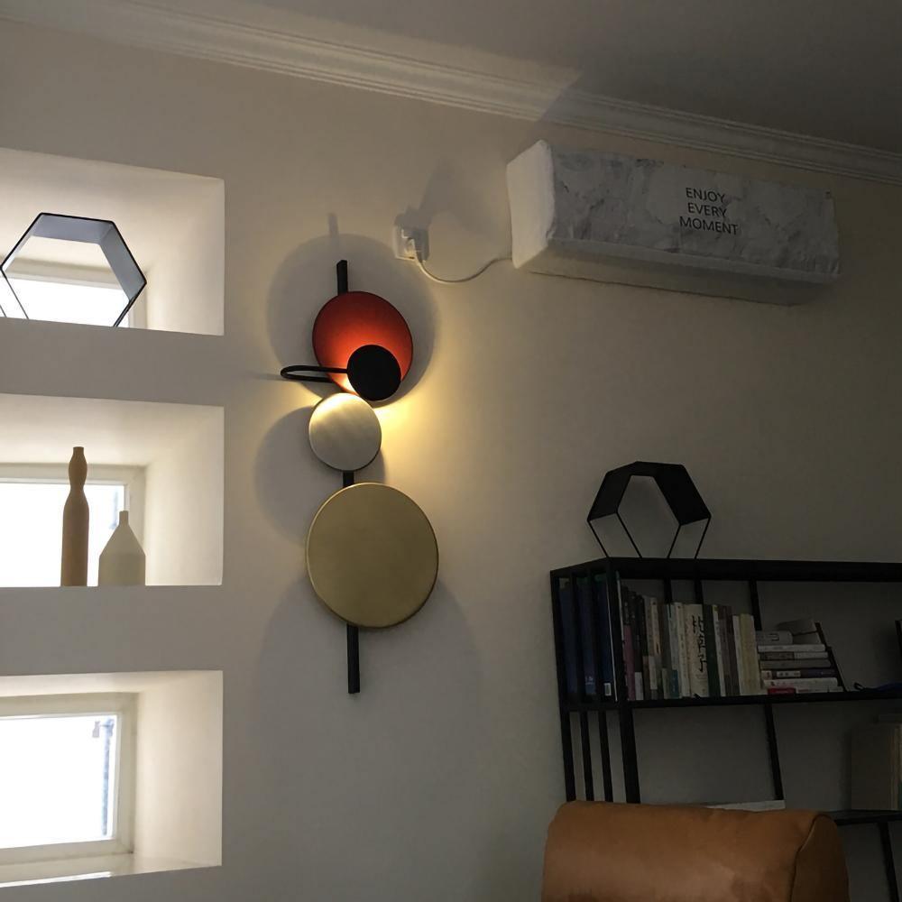 planet-ambient-led-wall-sconce-with-adjustable-metal-disks-for-modern-home-decor-and-indirect-lighting