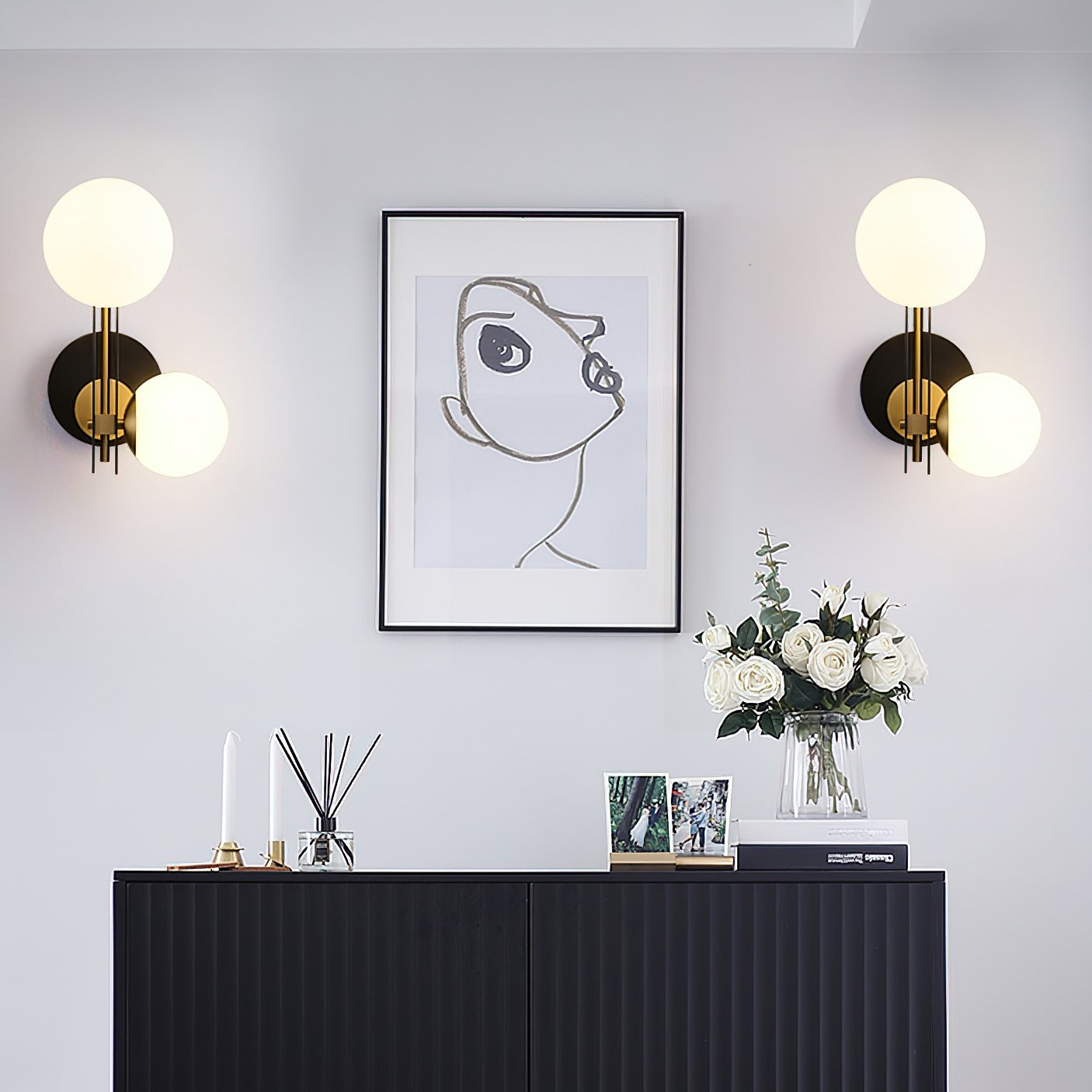 modern-minimalist-glass-globe-wall-sconce-brass-and-black-planeta-wall-lamp