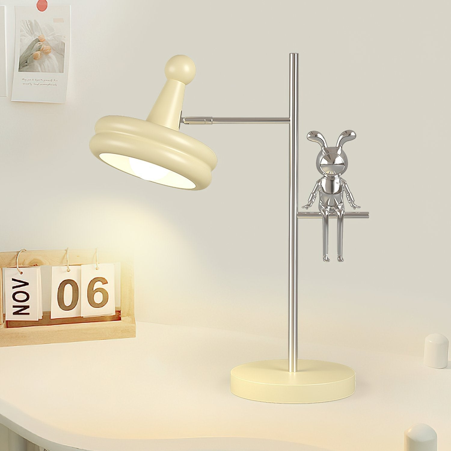 modern-rabbit-sculptural-table-lamp-for-kids-bedroom-and-whimsical-living-room-decor