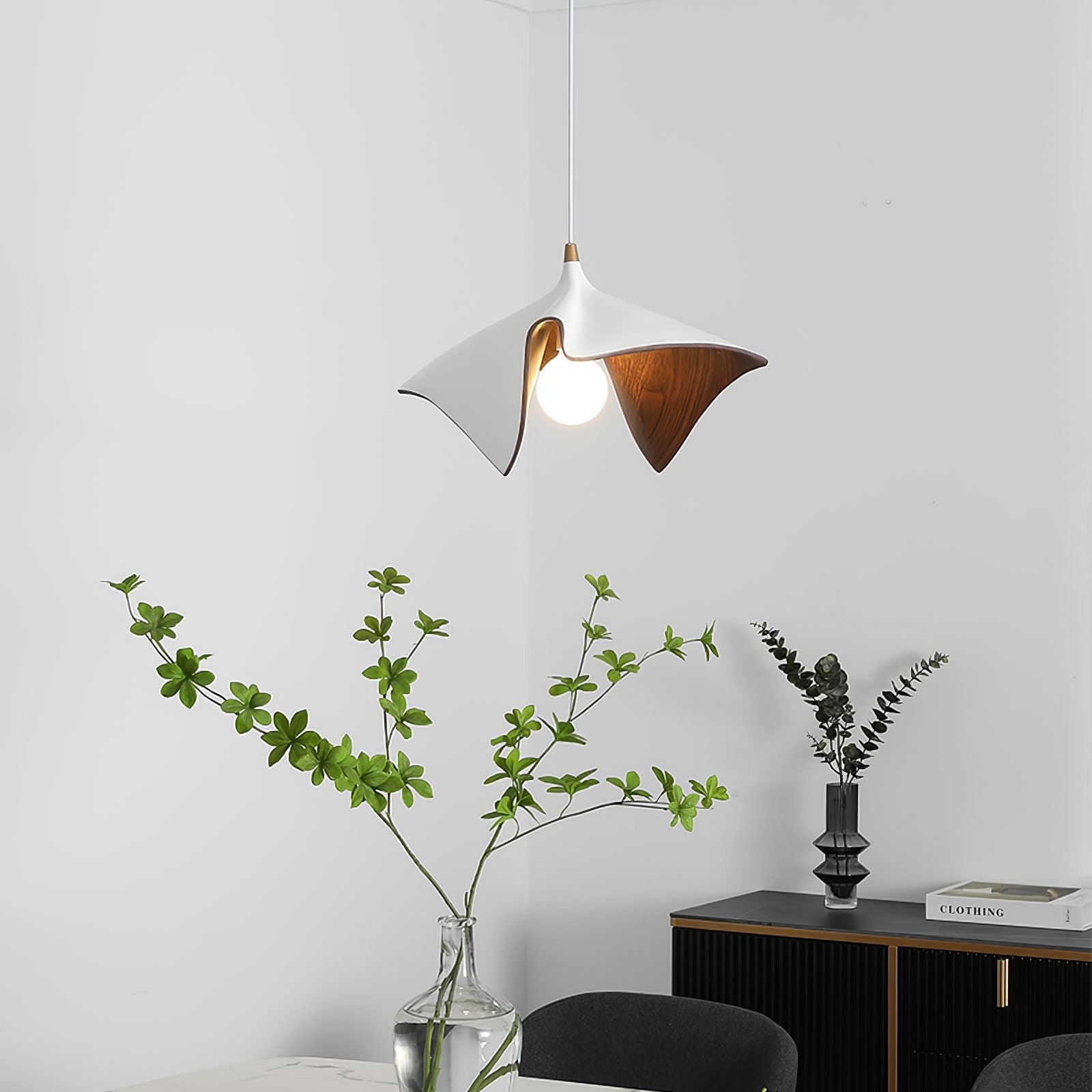 modern-pleated-resin-pendant-light-for-kitchen-island-and-dining-room-lighting