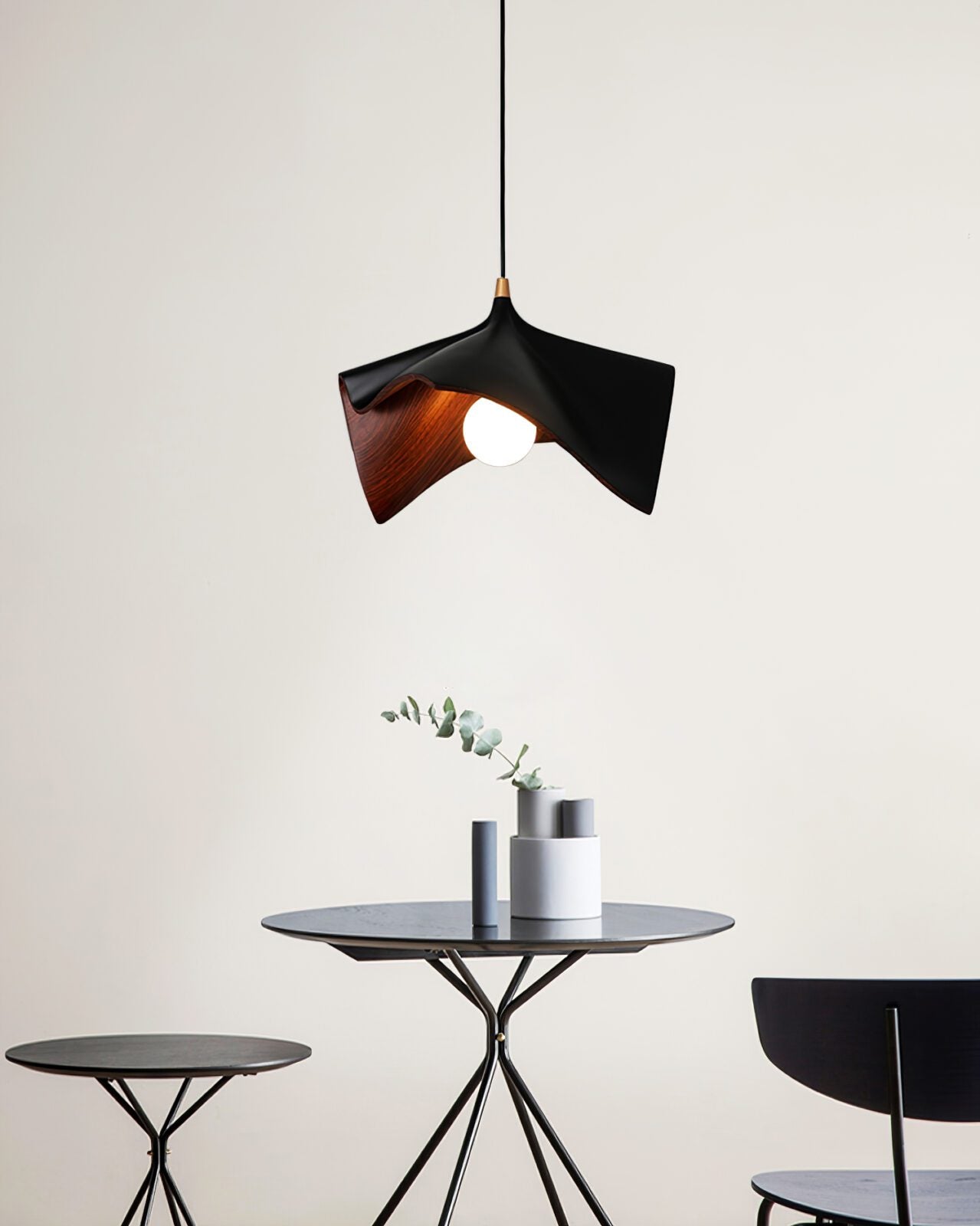 modern-pleated-resin-pendant-light-for-kitchen-island-and-dining-room-lighting