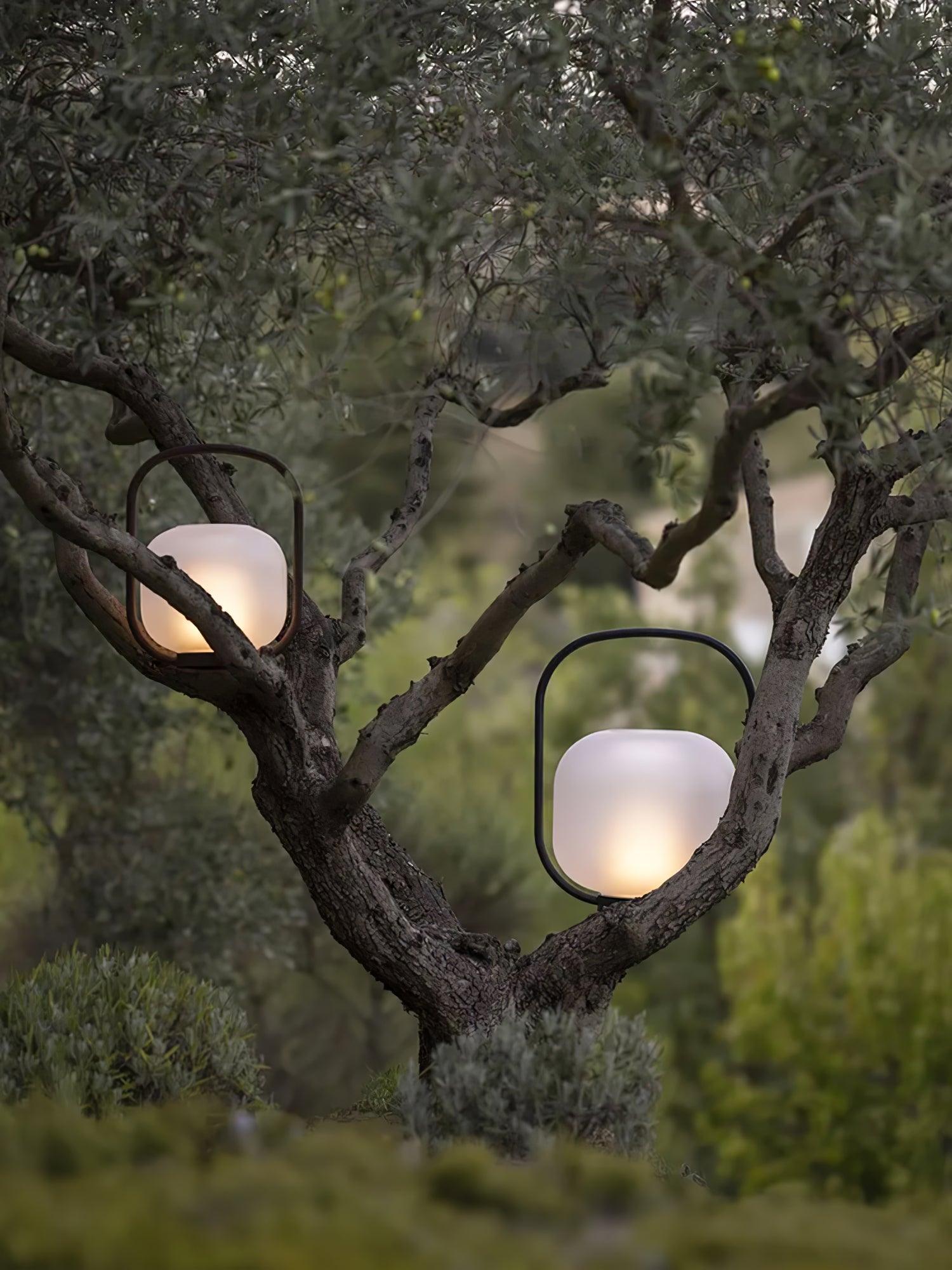 Modern Rechargeable Portable Outdoor Lantern Table Lamp for Garden and Patio
