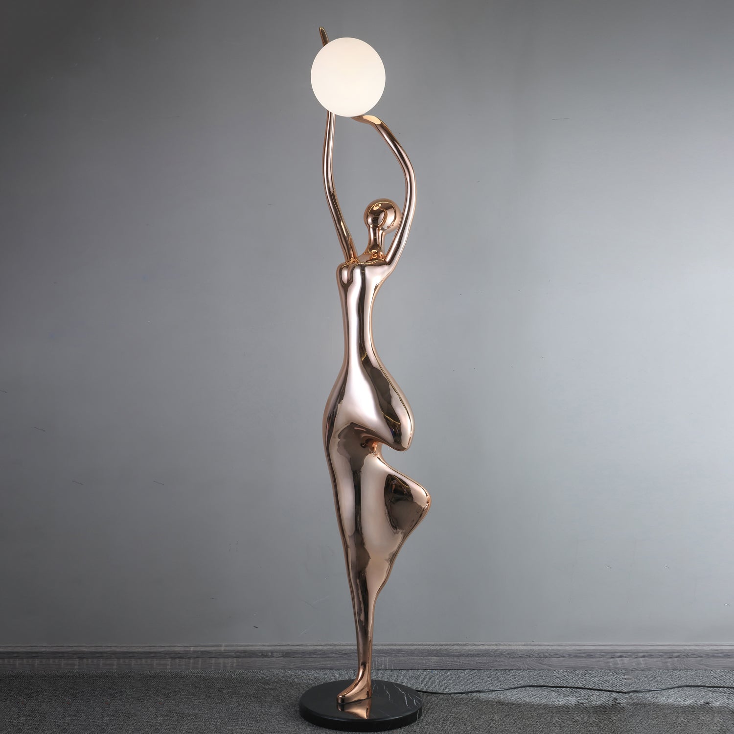 artistic-tree-pose-yoga-sculpture-standing-lamp-for-modern-living-room-decor