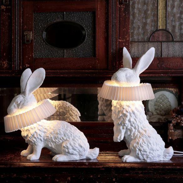 Whimsical Rabbit Animal Figurine Table Lamp with Ruffle Collar and LED Illumination for Modern Interiors