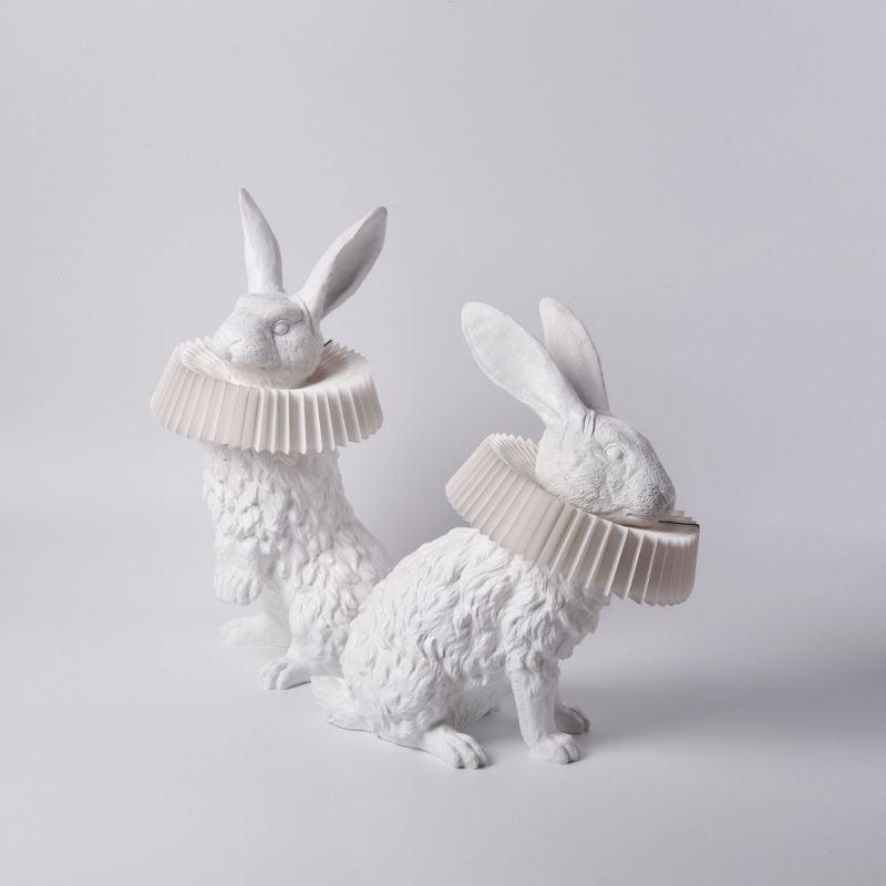 Whimsical Rabbit Animal Figurine Table Lamp with Ruffle Collar and LED Illumination for Modern Interiors