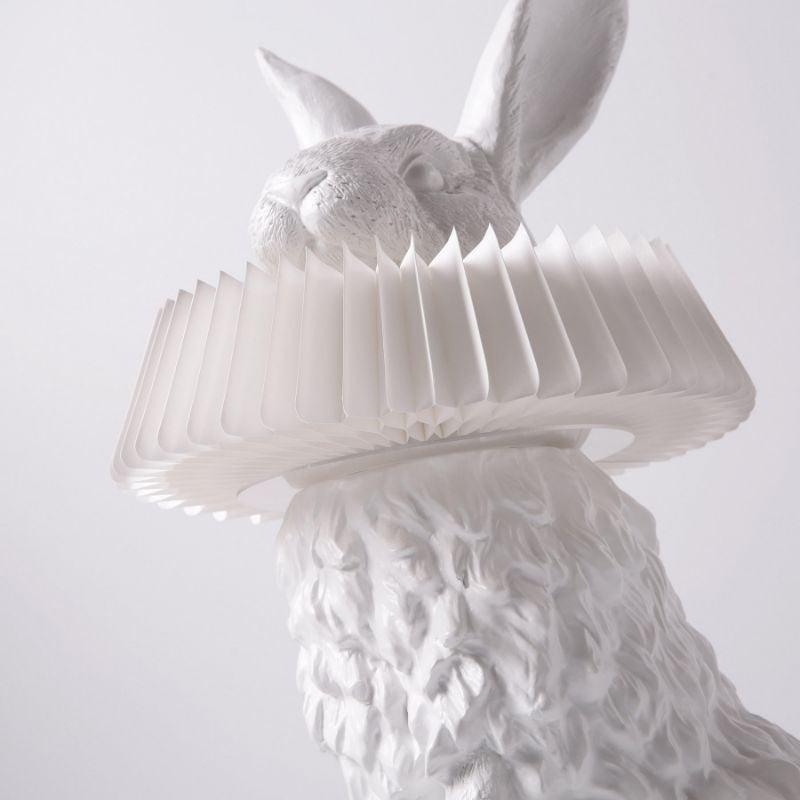 Whimsical Rabbit Animal Figurine Table Lamp with Ruffle Collar and LED Illumination for Modern Interiors