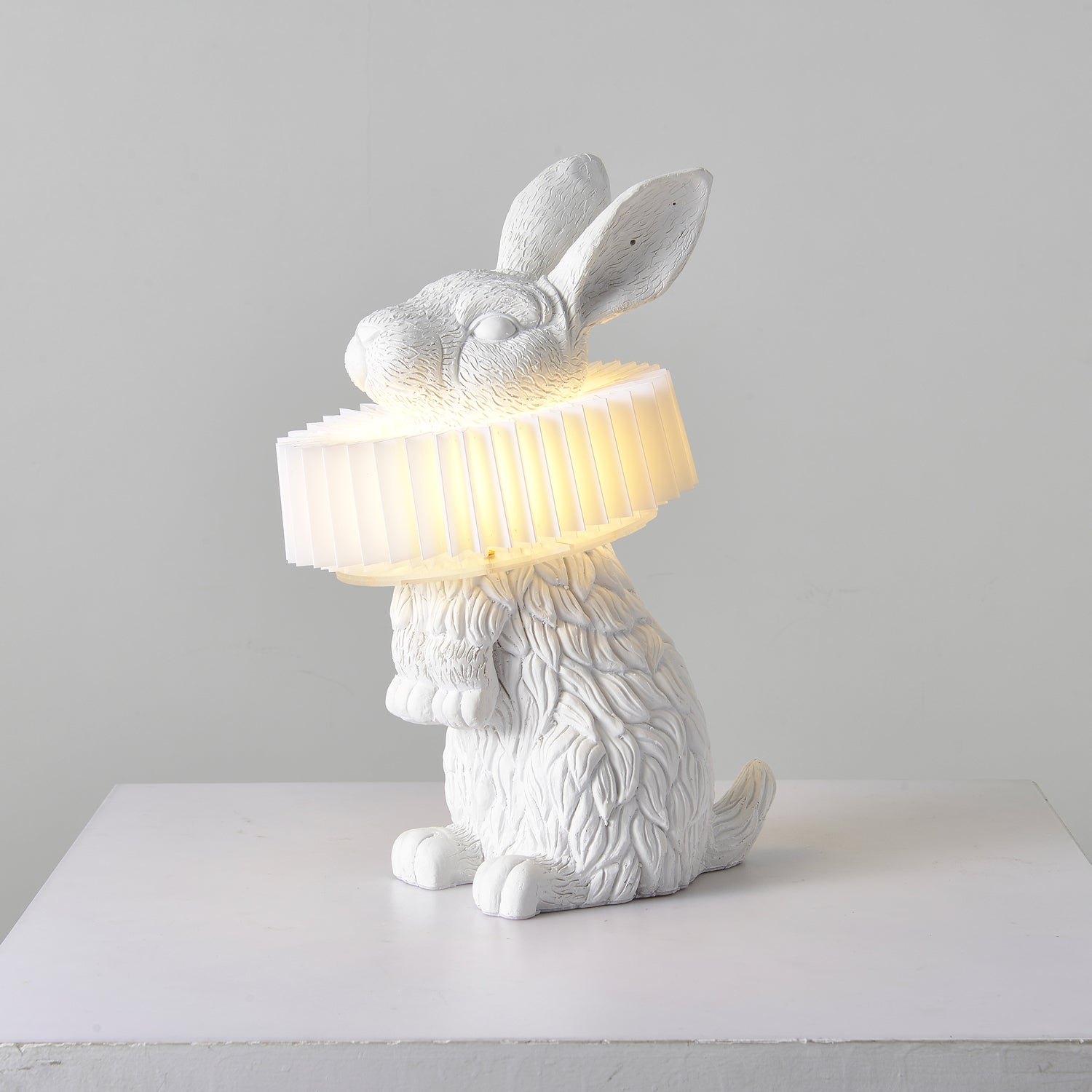 Whimsical Rabbit Animal Figurine Table Lamp with Ruffle Collar and LED Illumination for Modern Interiors