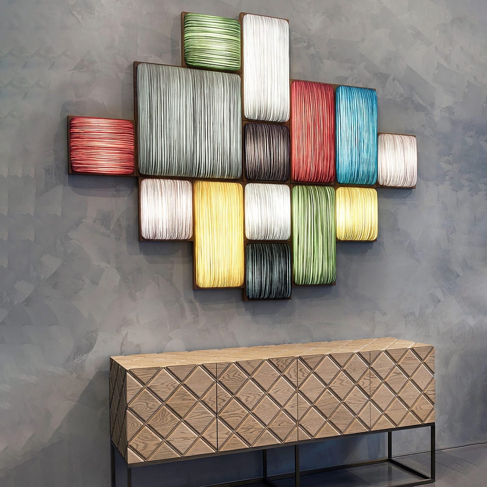 modern-hand-finished-raffia-textile-led-wall-sconce-for-interior-home-and-office-decor