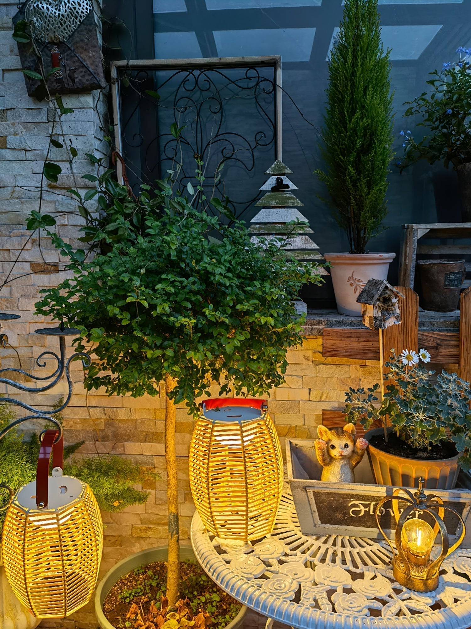 Modern Rechargeable LED Lantern Table Lamp Waterproof Outdoor Portable Task Light